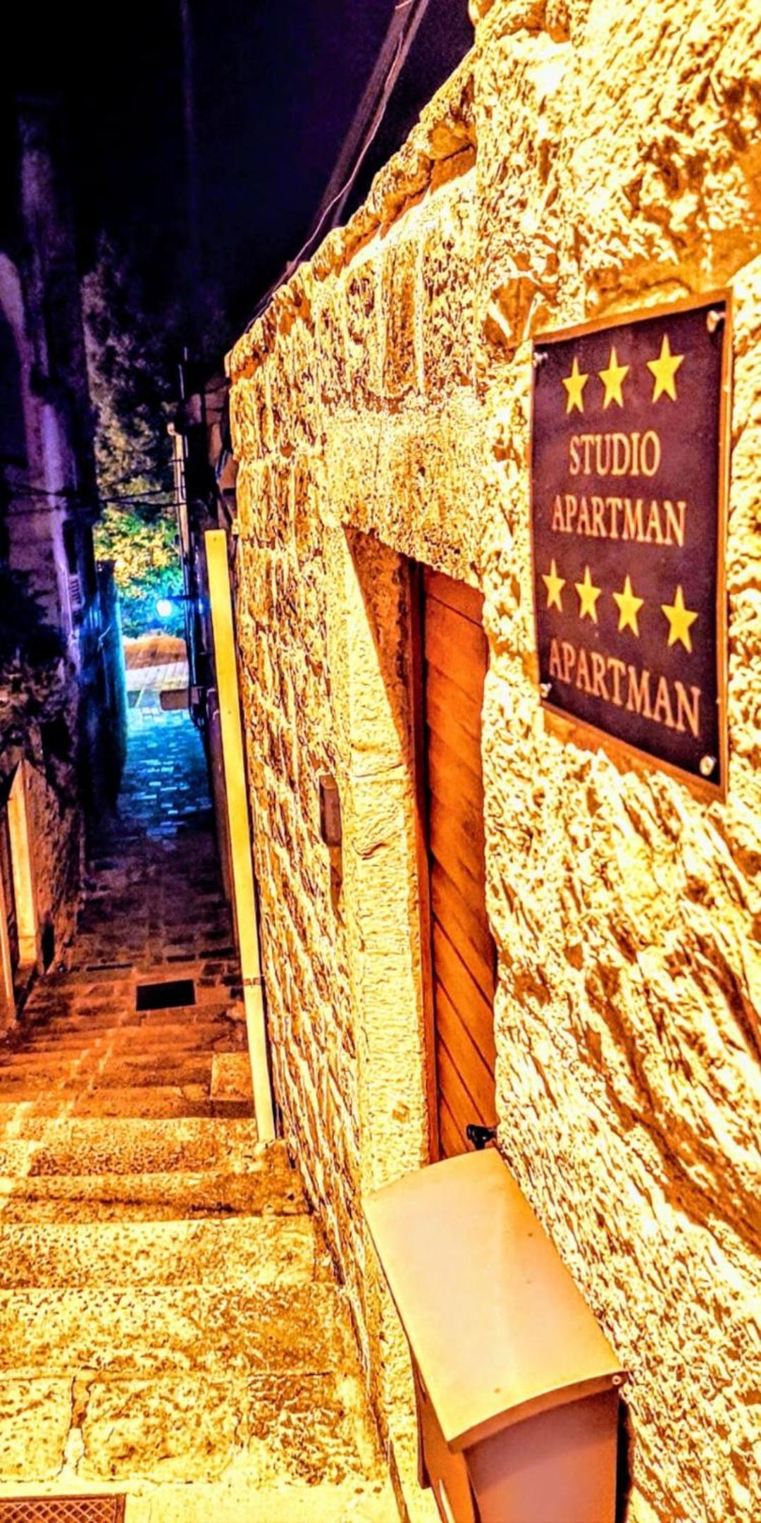 Hotel Luxury Apartments Luka & Marko - Image 1