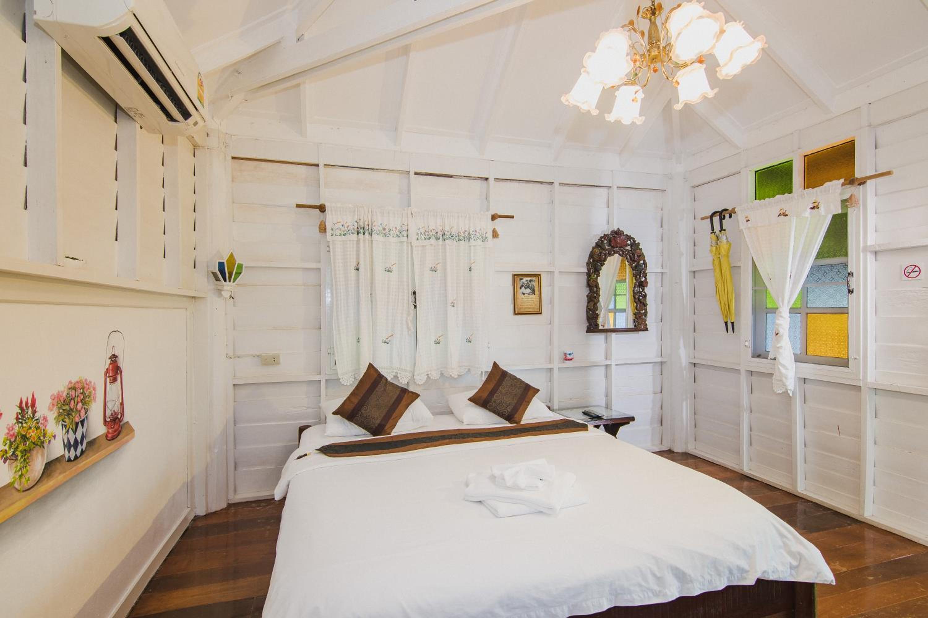 Baan Imm Sook Resort