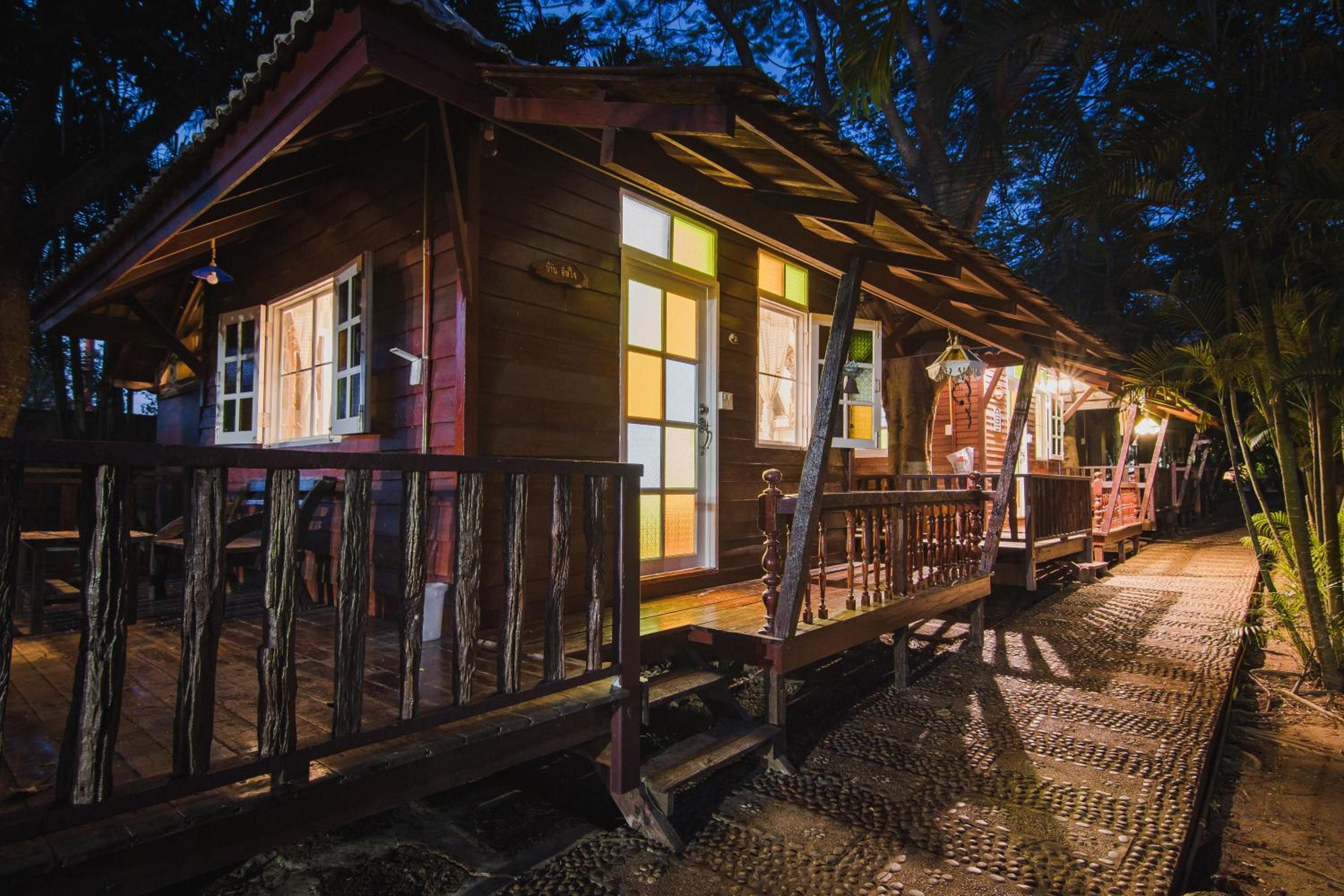 Baan Imm Sook Resort