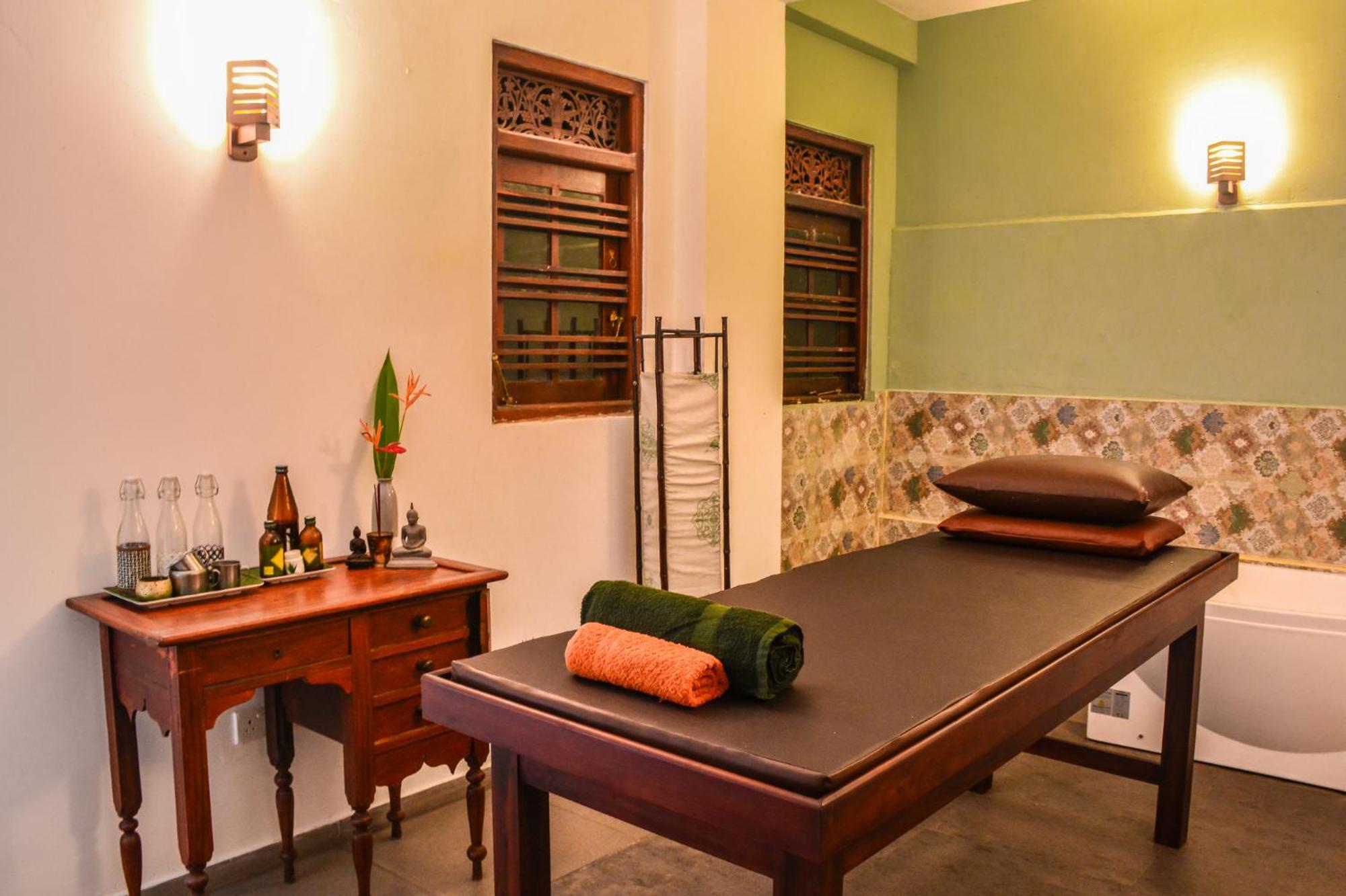 Araliya Gardens Hotel