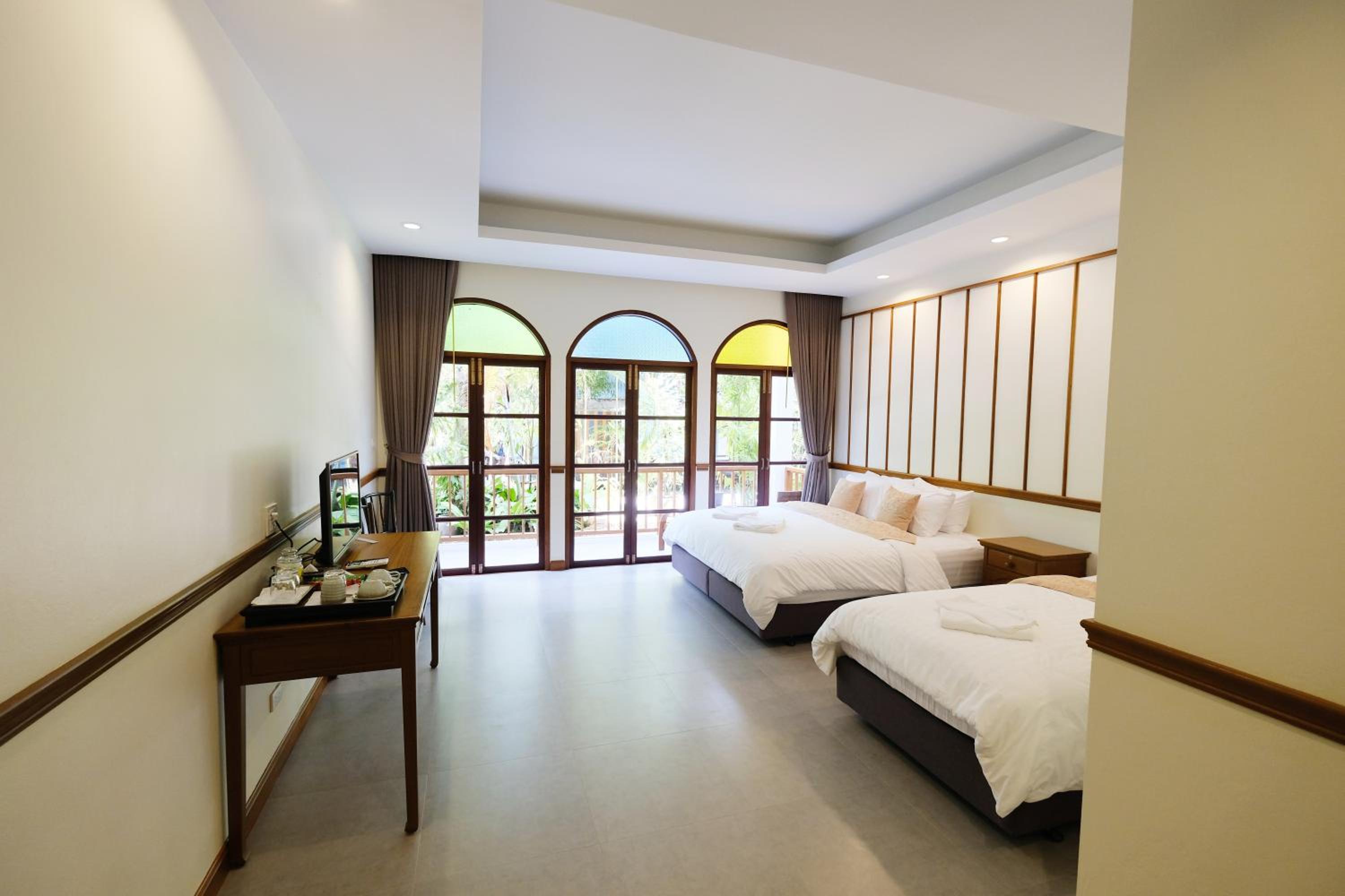 Baan Imm Sook Resort