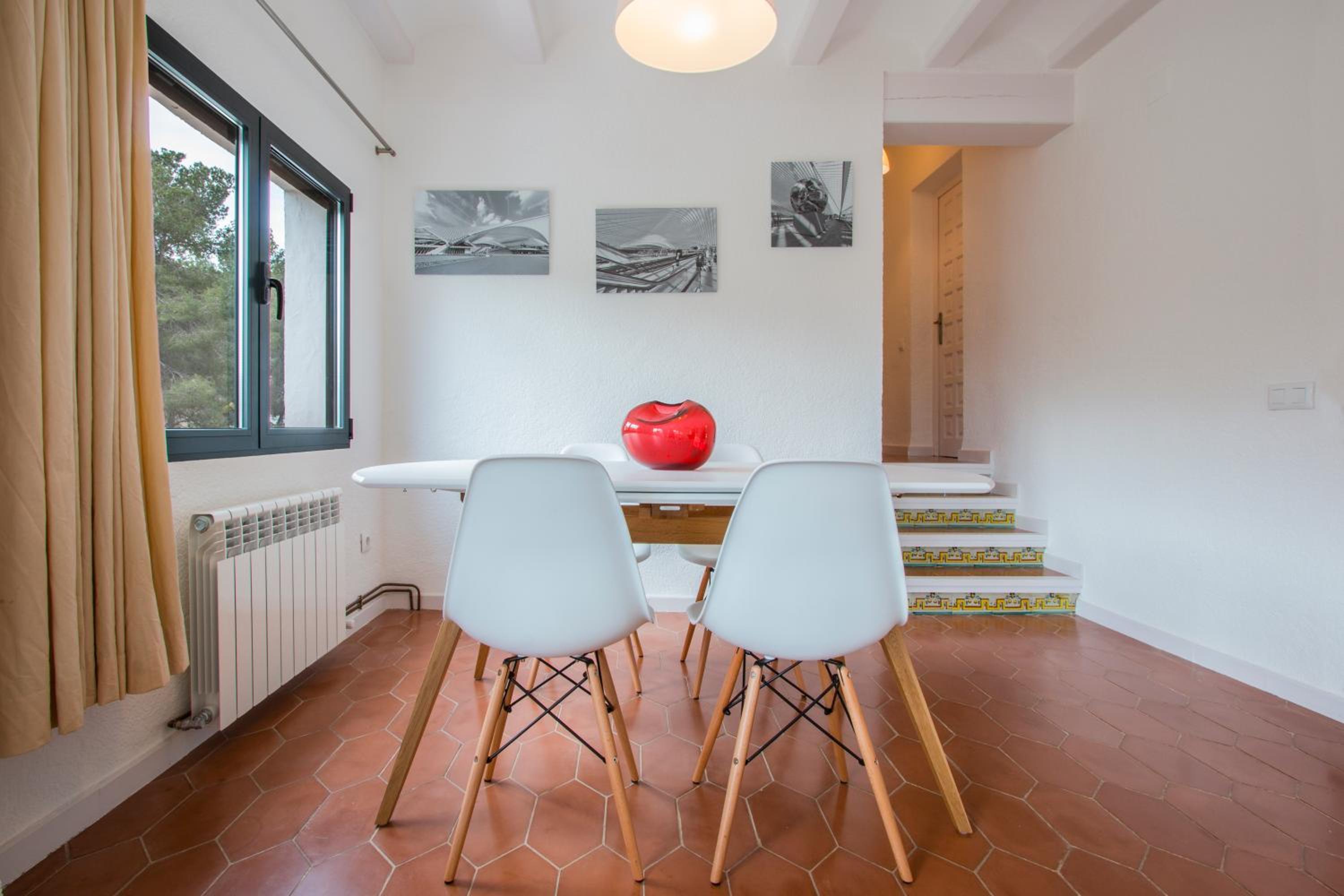 Villa Tosalet Pomelo view 3