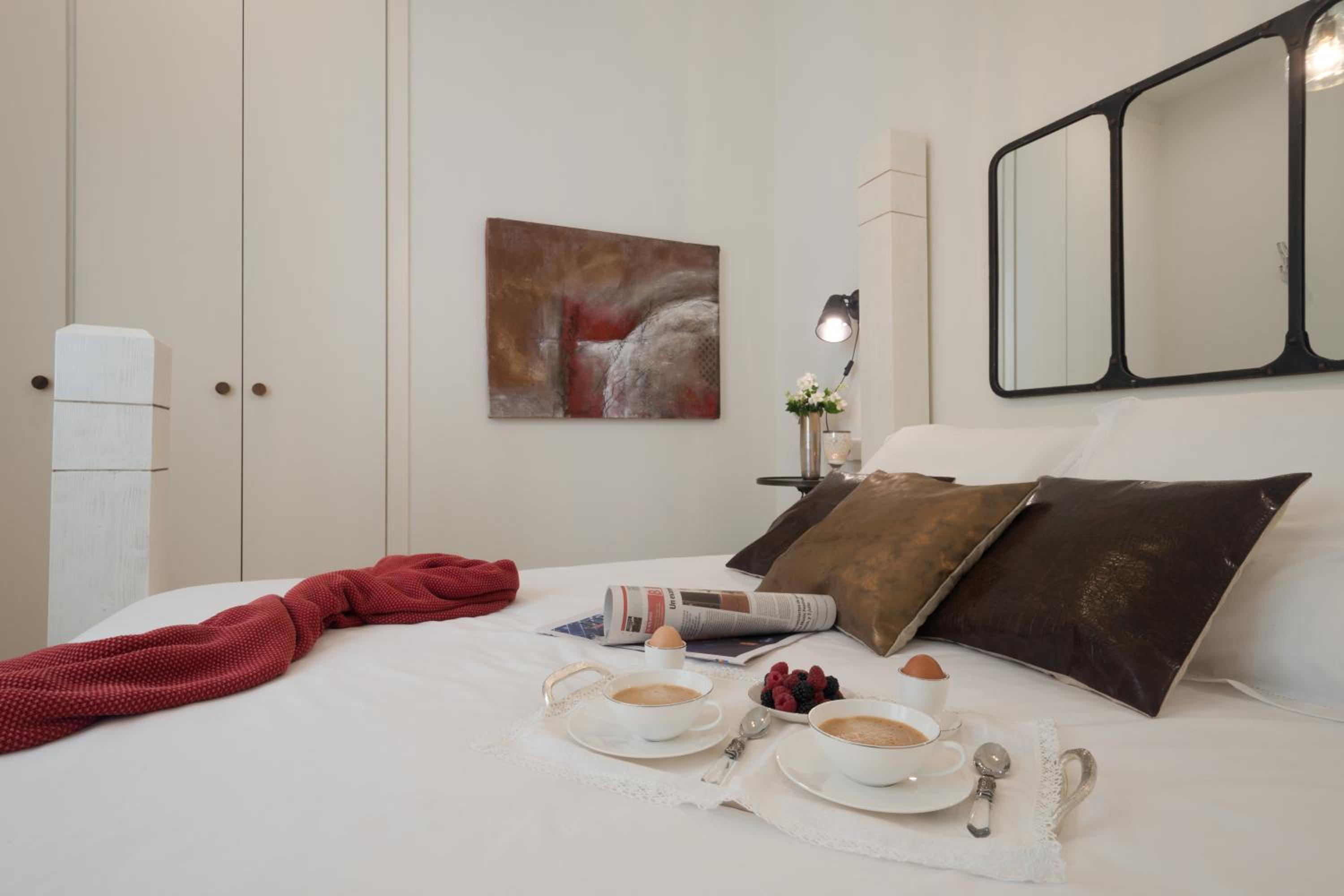 Central Deluxe Apartments