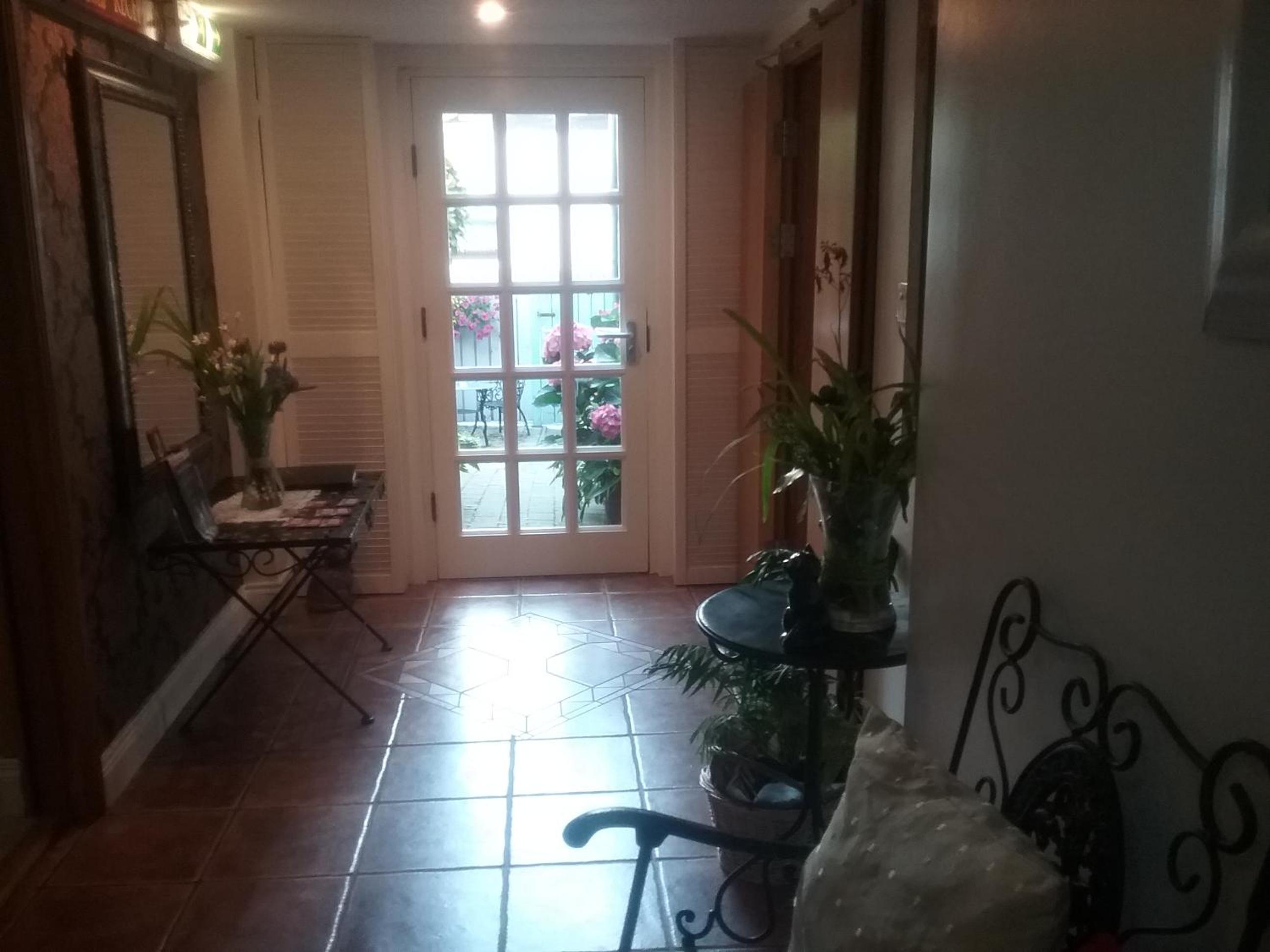 Ashleigh House Bed & Breakfast