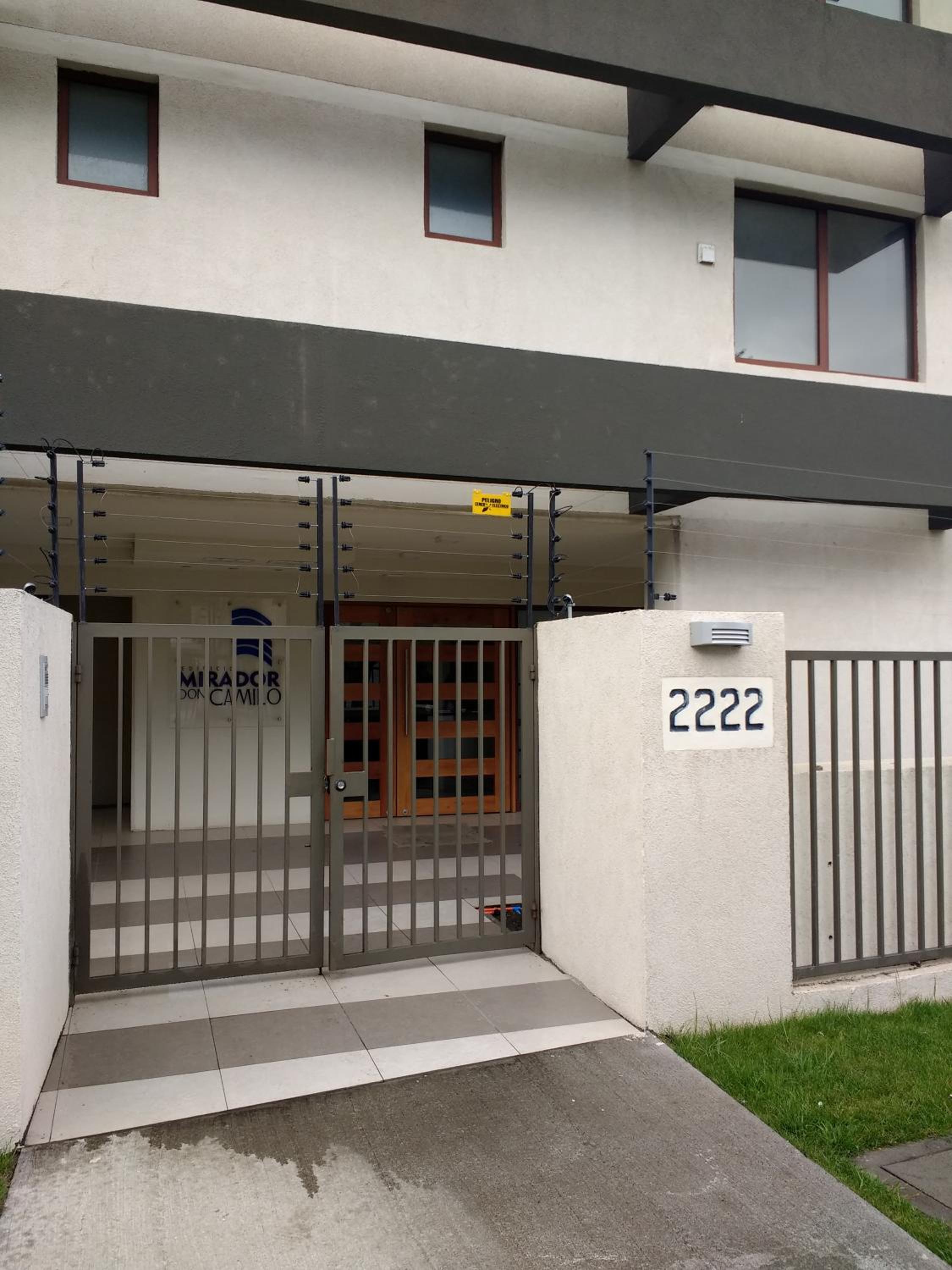 Photo 11