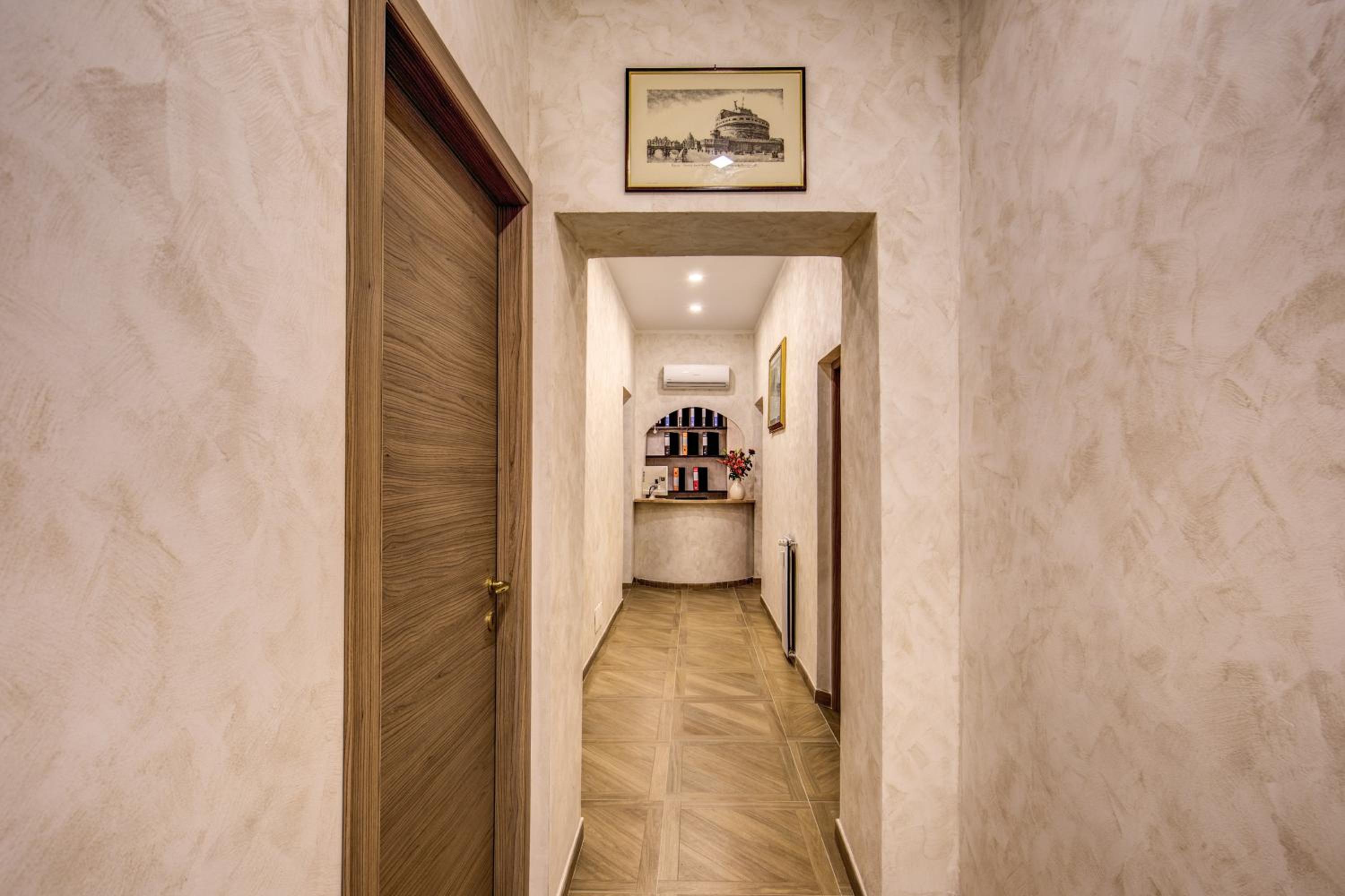 AMICI GUESTHOUSE