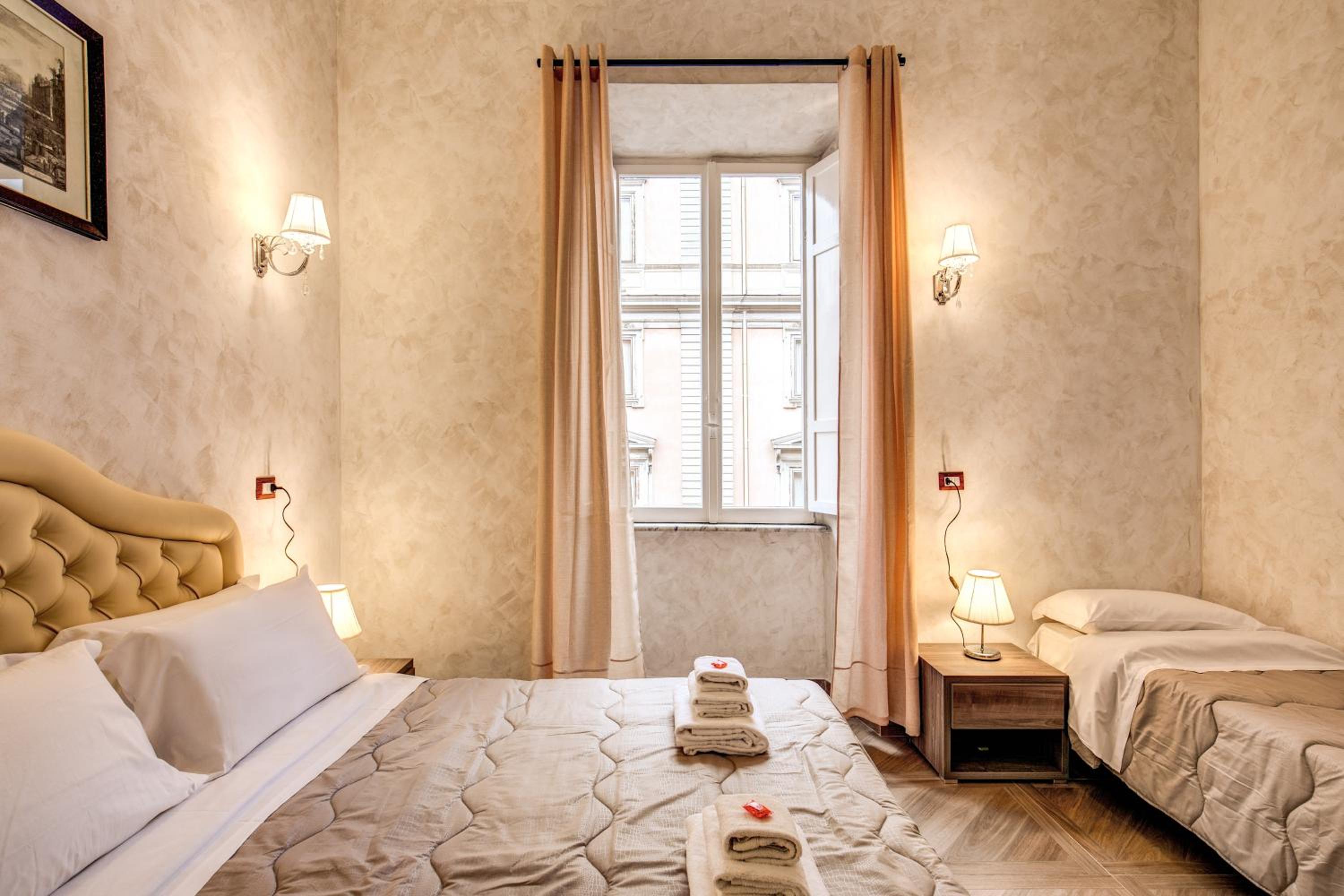 AMICI GUESTHOUSE