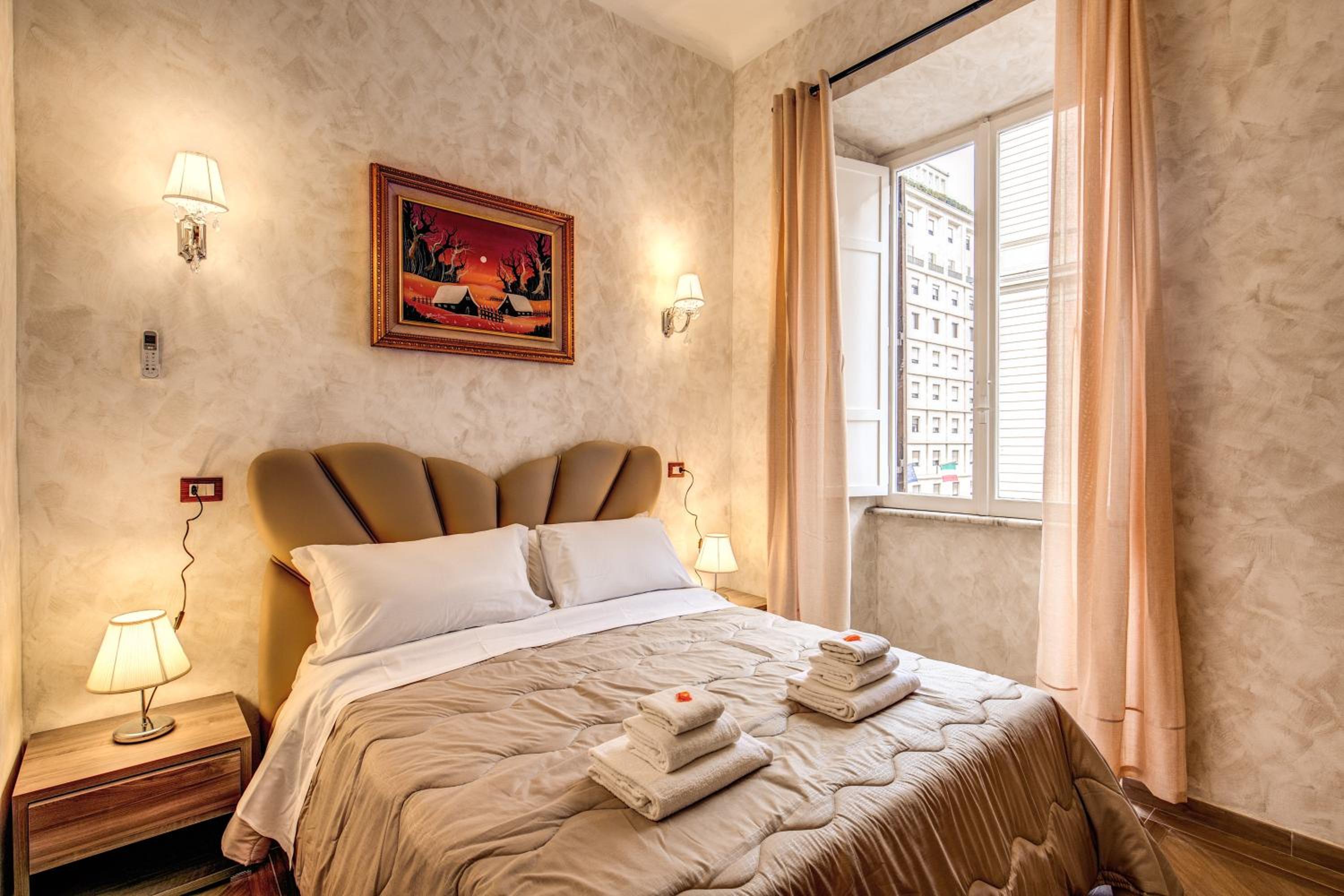 AMICI GUESTHOUSE