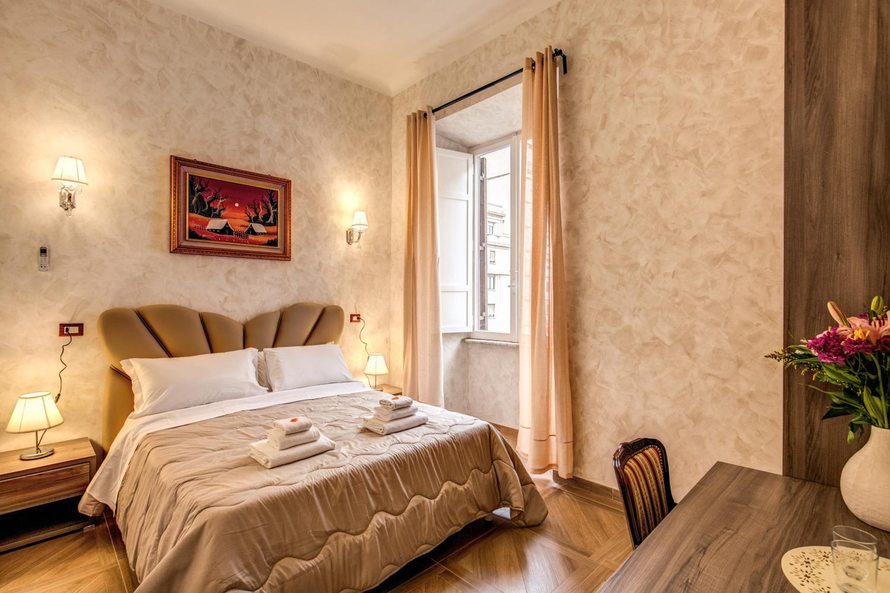 AMICI GUESTHOUSE