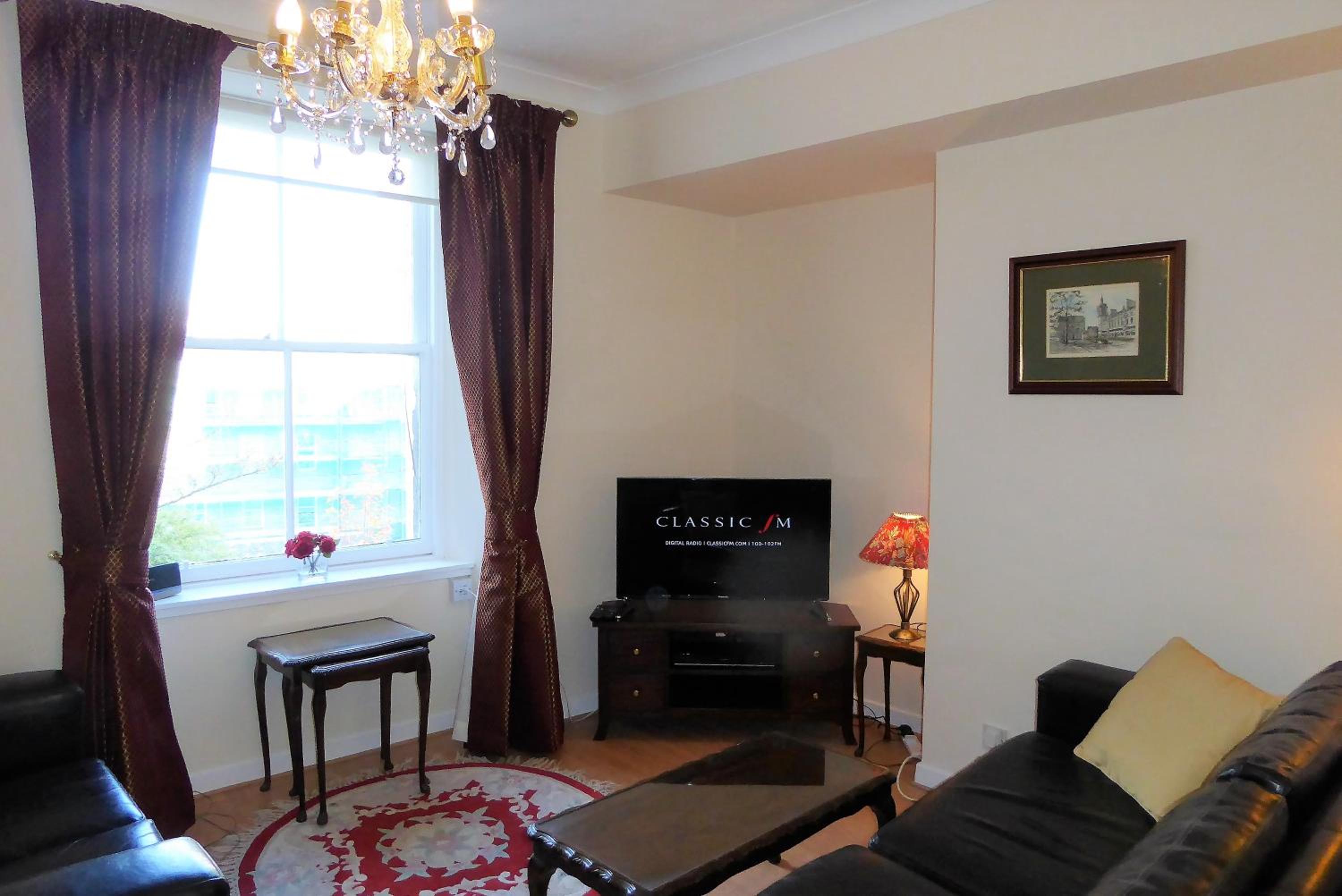 Skene Terrace Apartments view 4