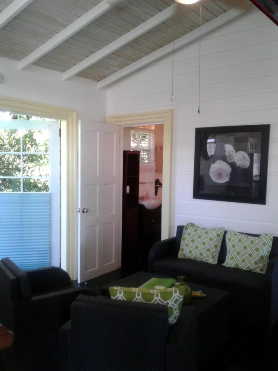 Palm Cottage photo 27 of 57