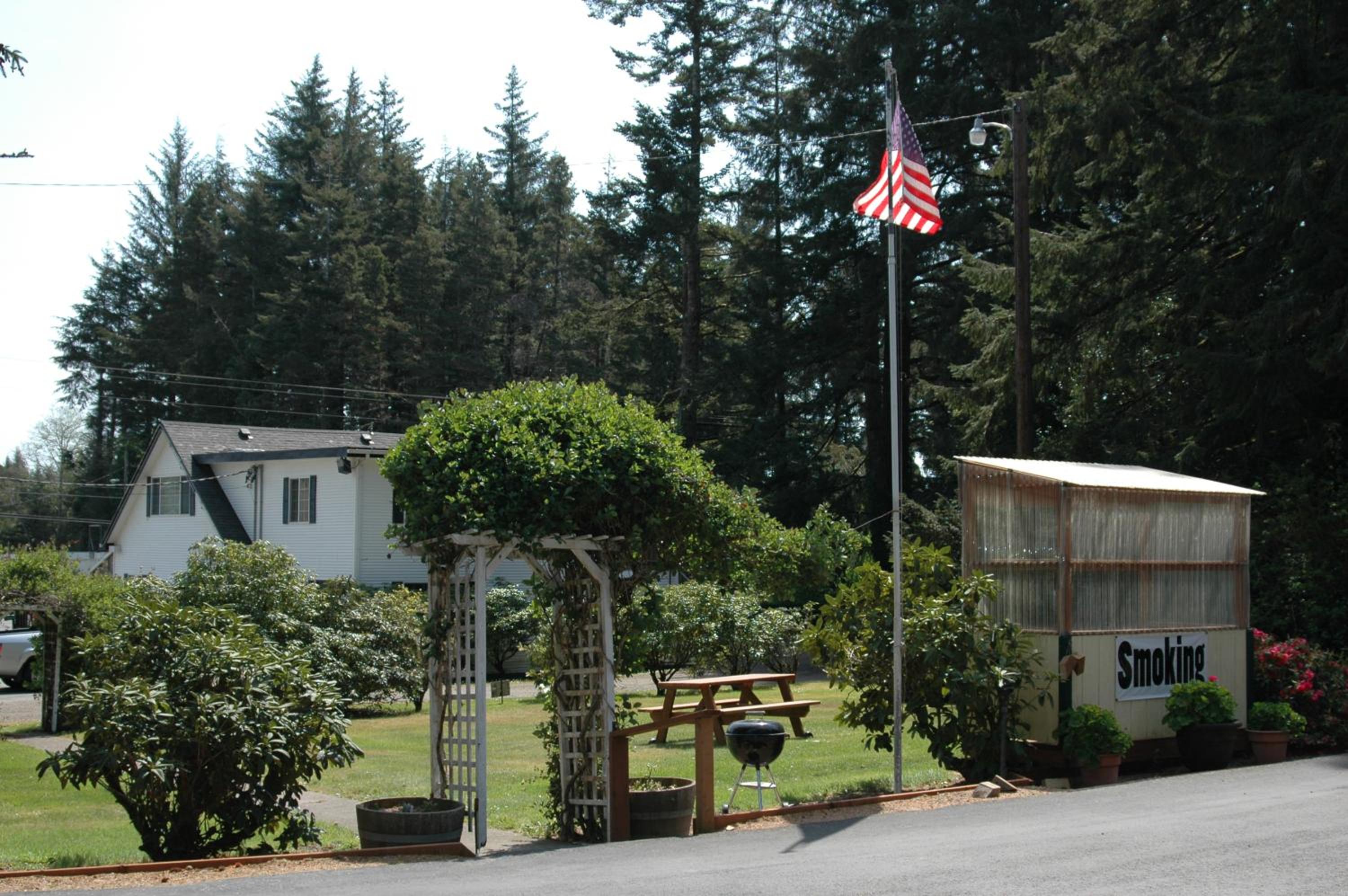 Park Motel and Cabins