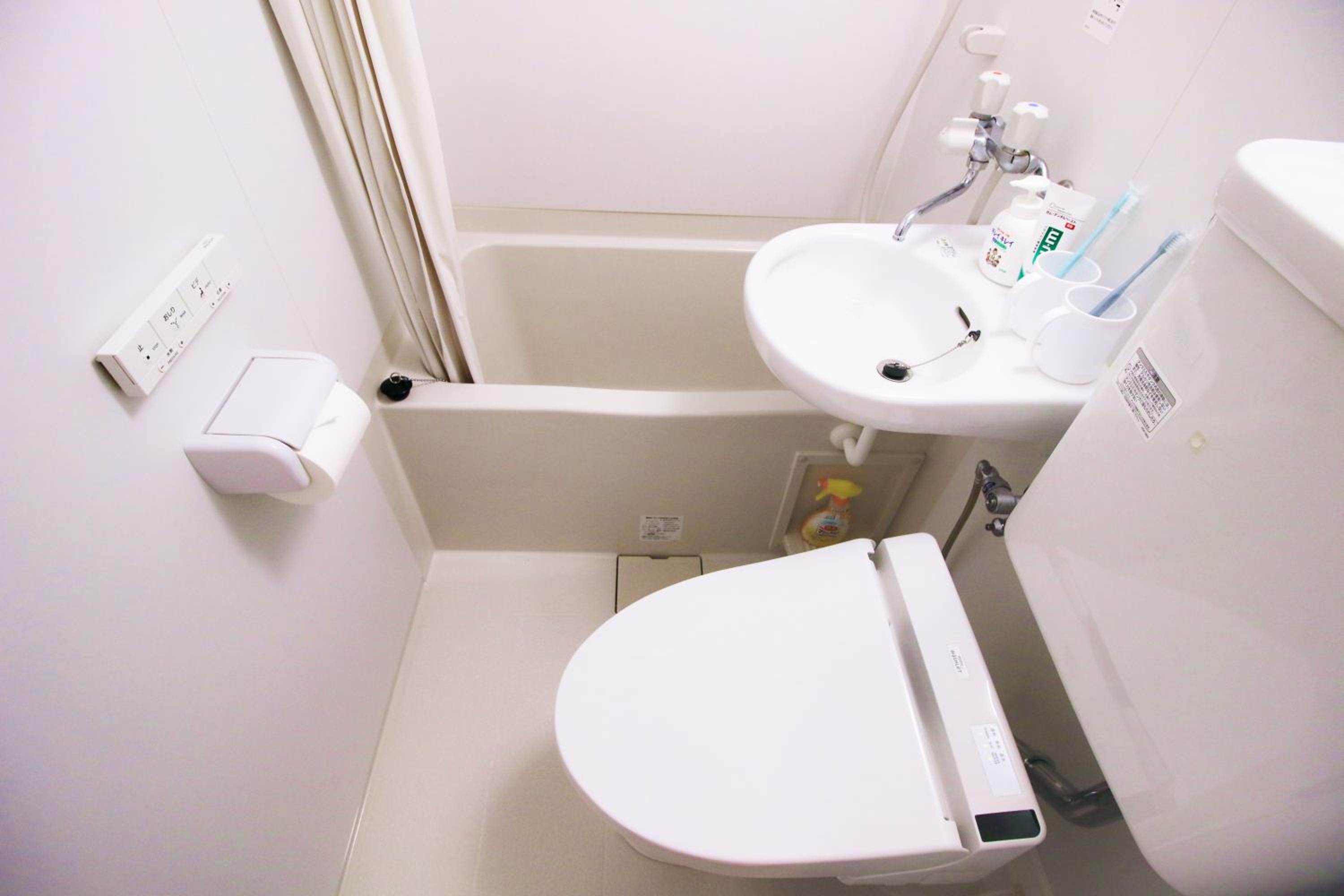 Uhome Kanda Hotel