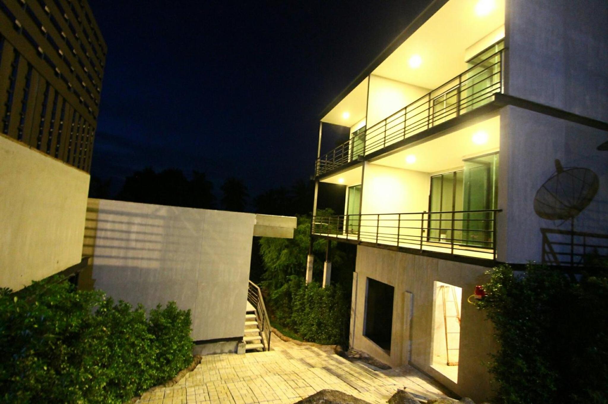 Photo 15