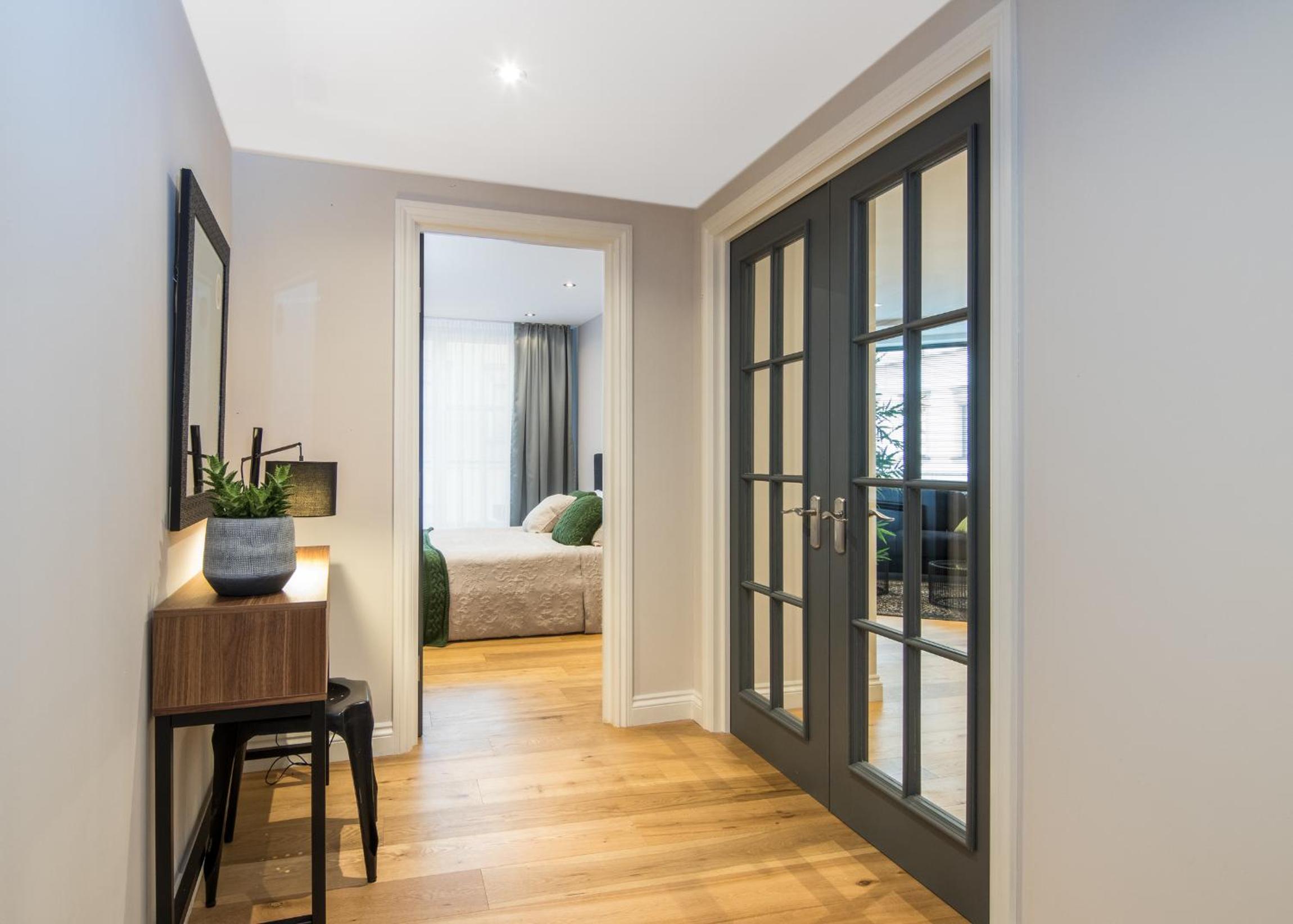 Old Town Premium Queen`s Apartments
