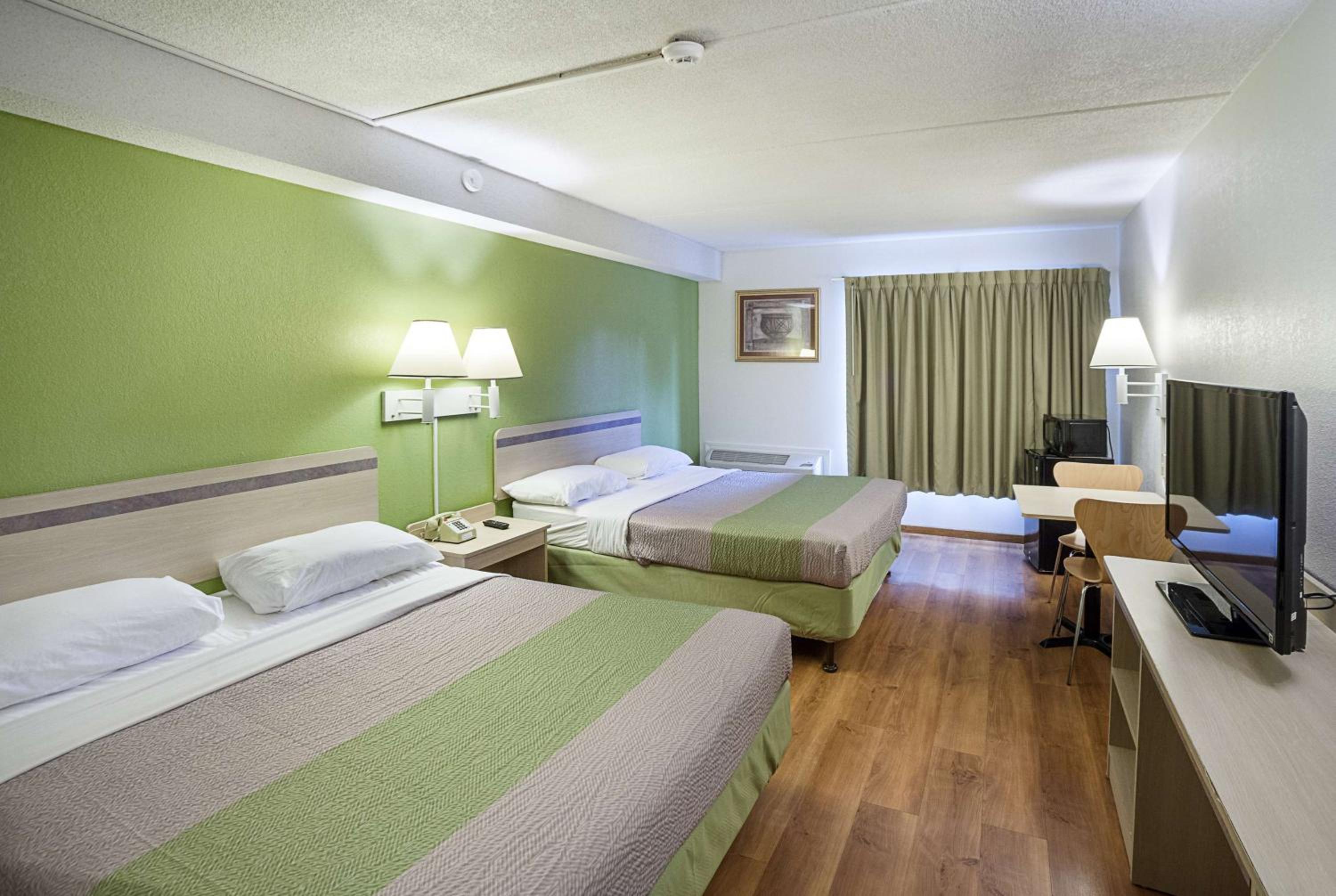Motel 6-Binghamton, NY