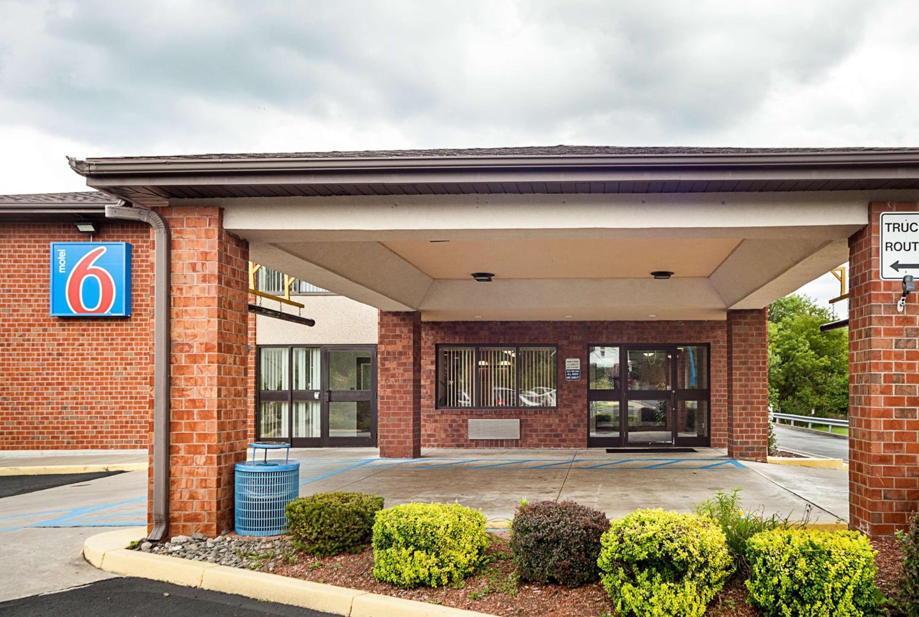 Motel 6-Binghamton, NY