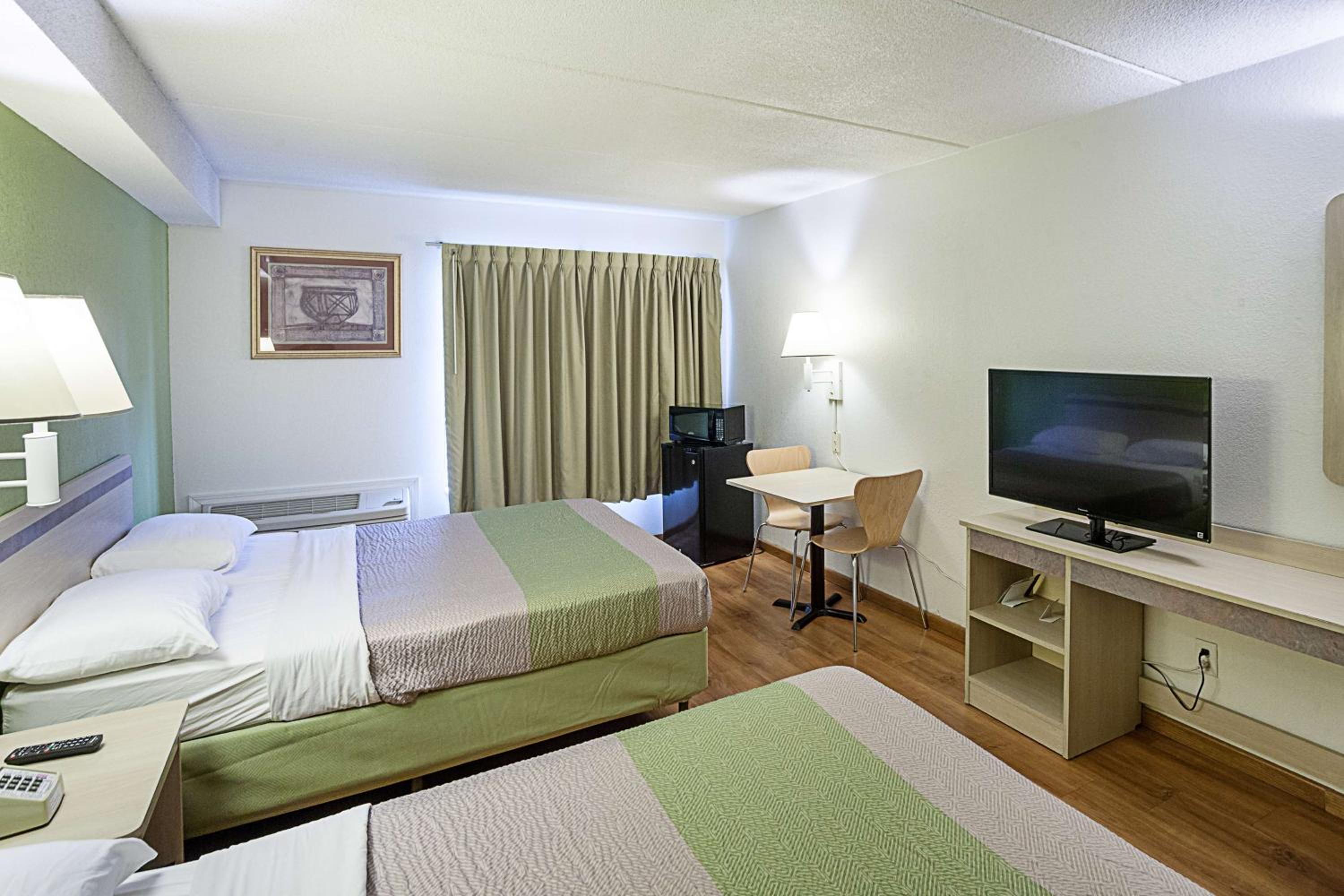 Motel 6-Binghamton, NY