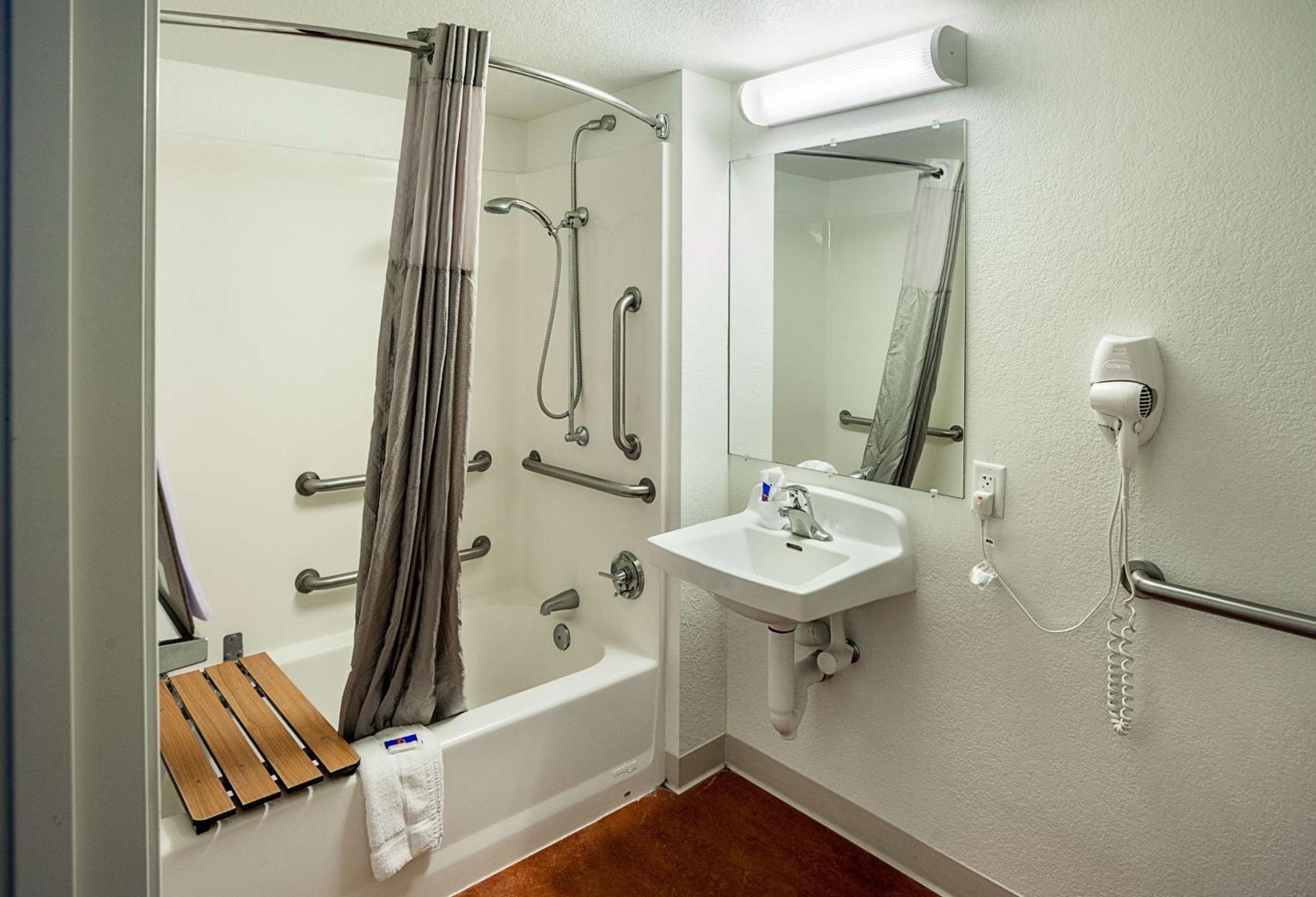 Motel 6-Binghamton, NY