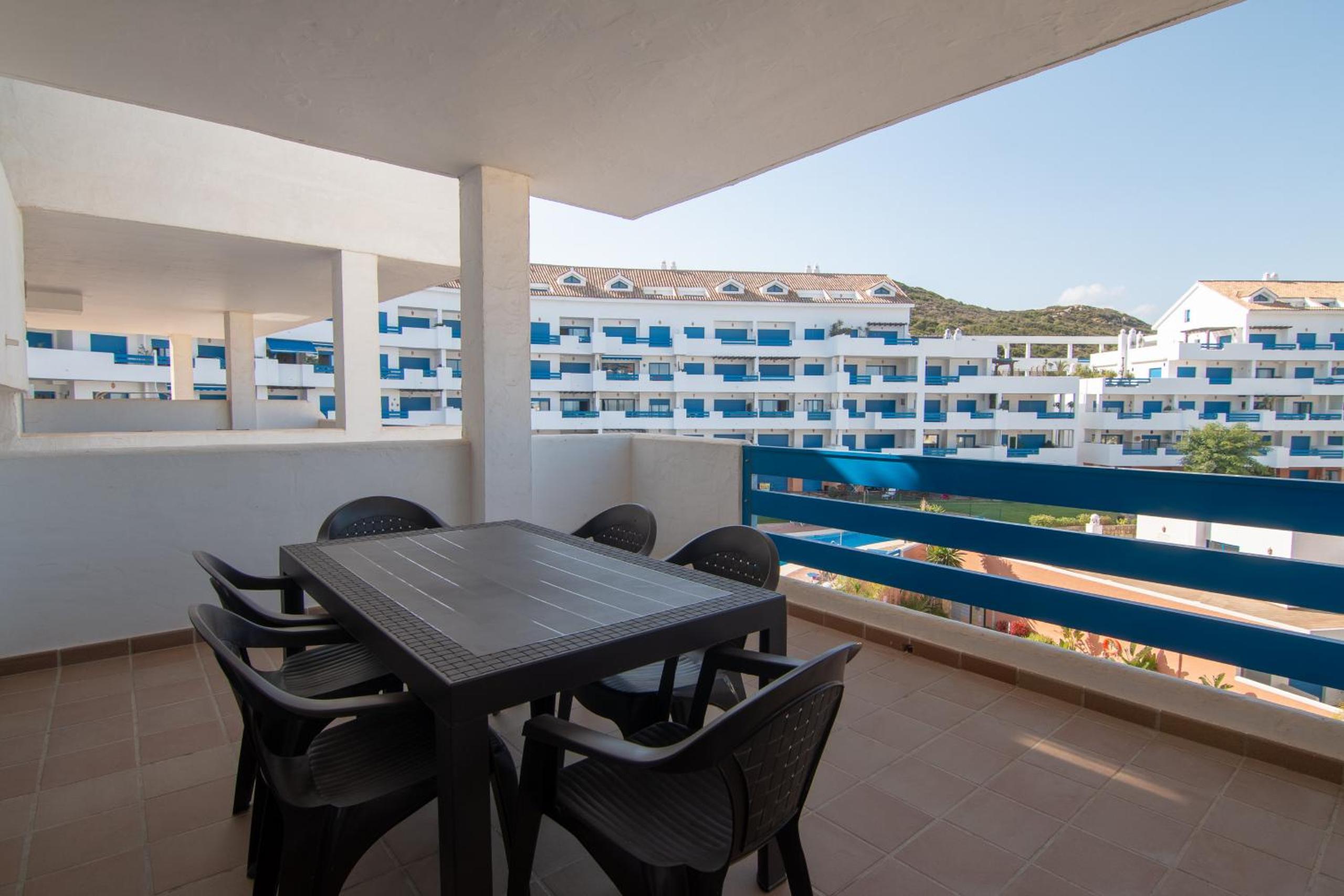 2258-Superb 1 bedroom-terrace and sea view view 2