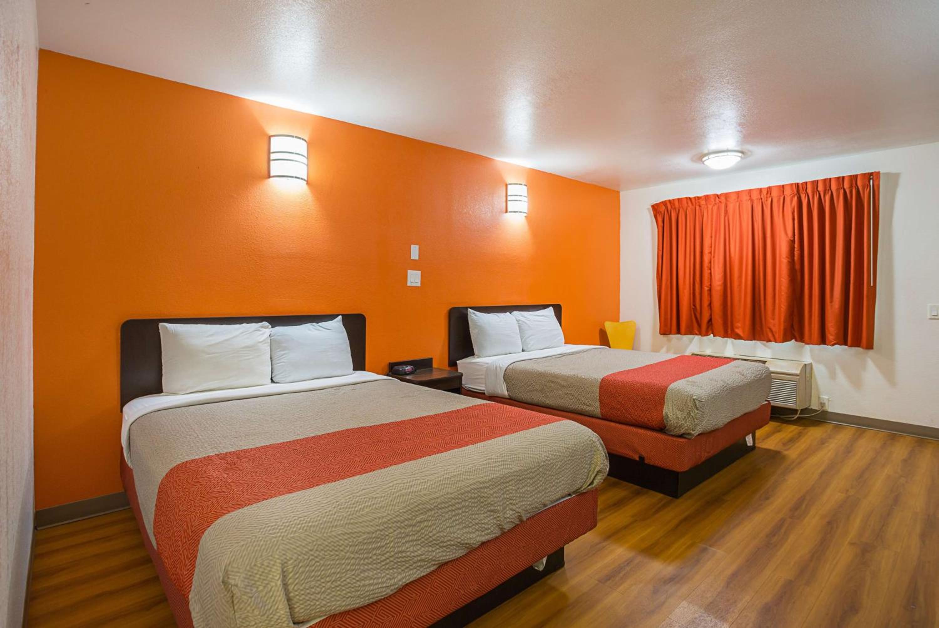 Motel 6-Brinkley, AR - Property Image 6