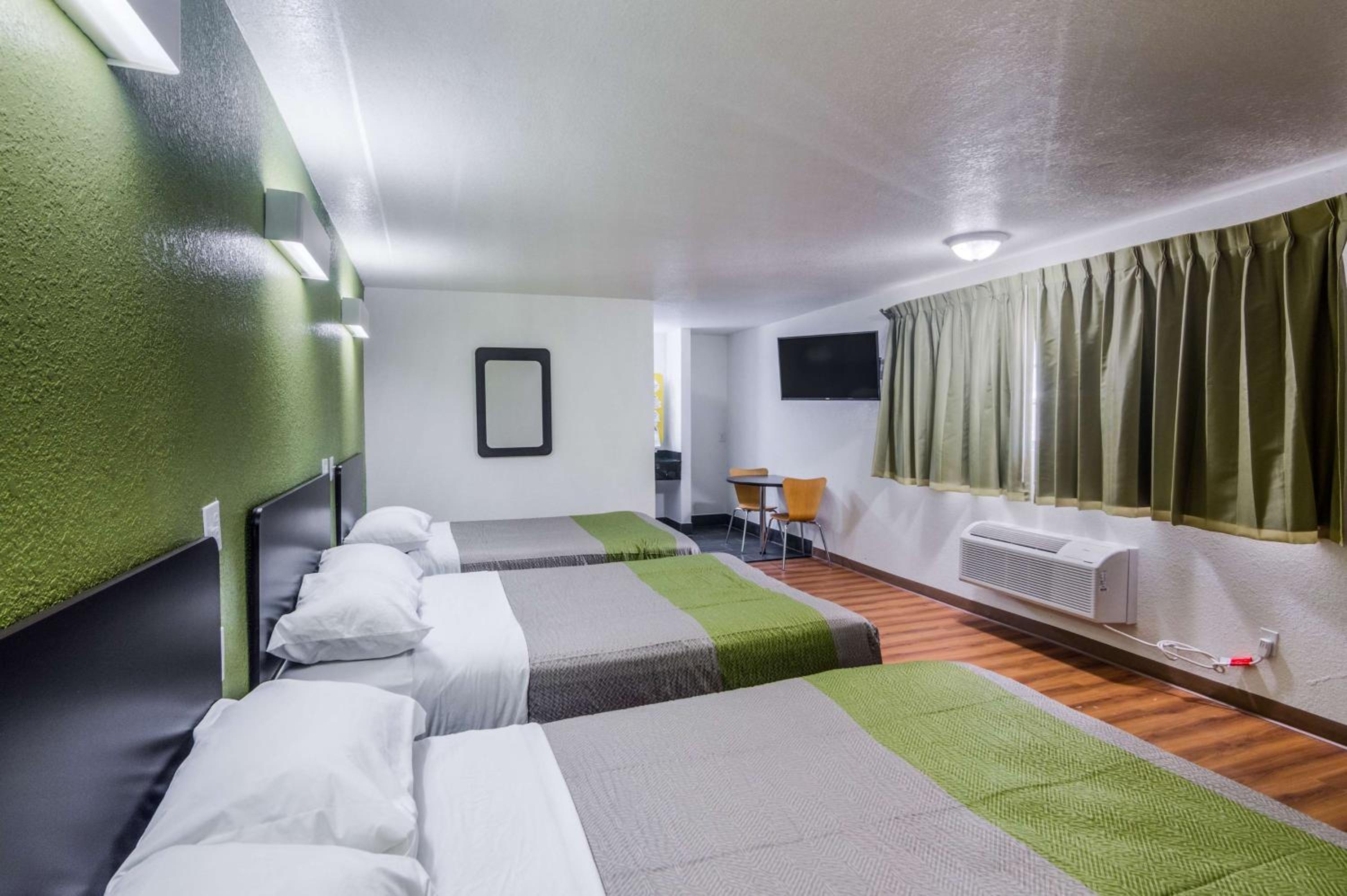 Childress Vacations - Motel 6-Childress, TX - Property Image 25