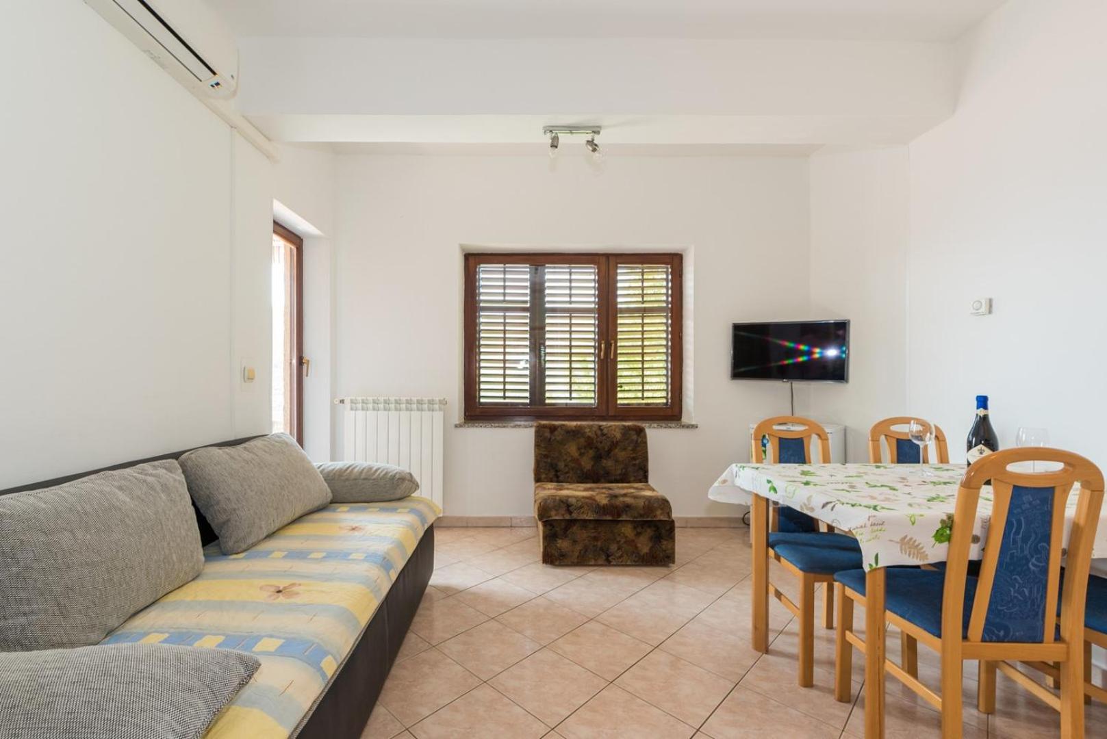 Apartments Villa Adria view 5