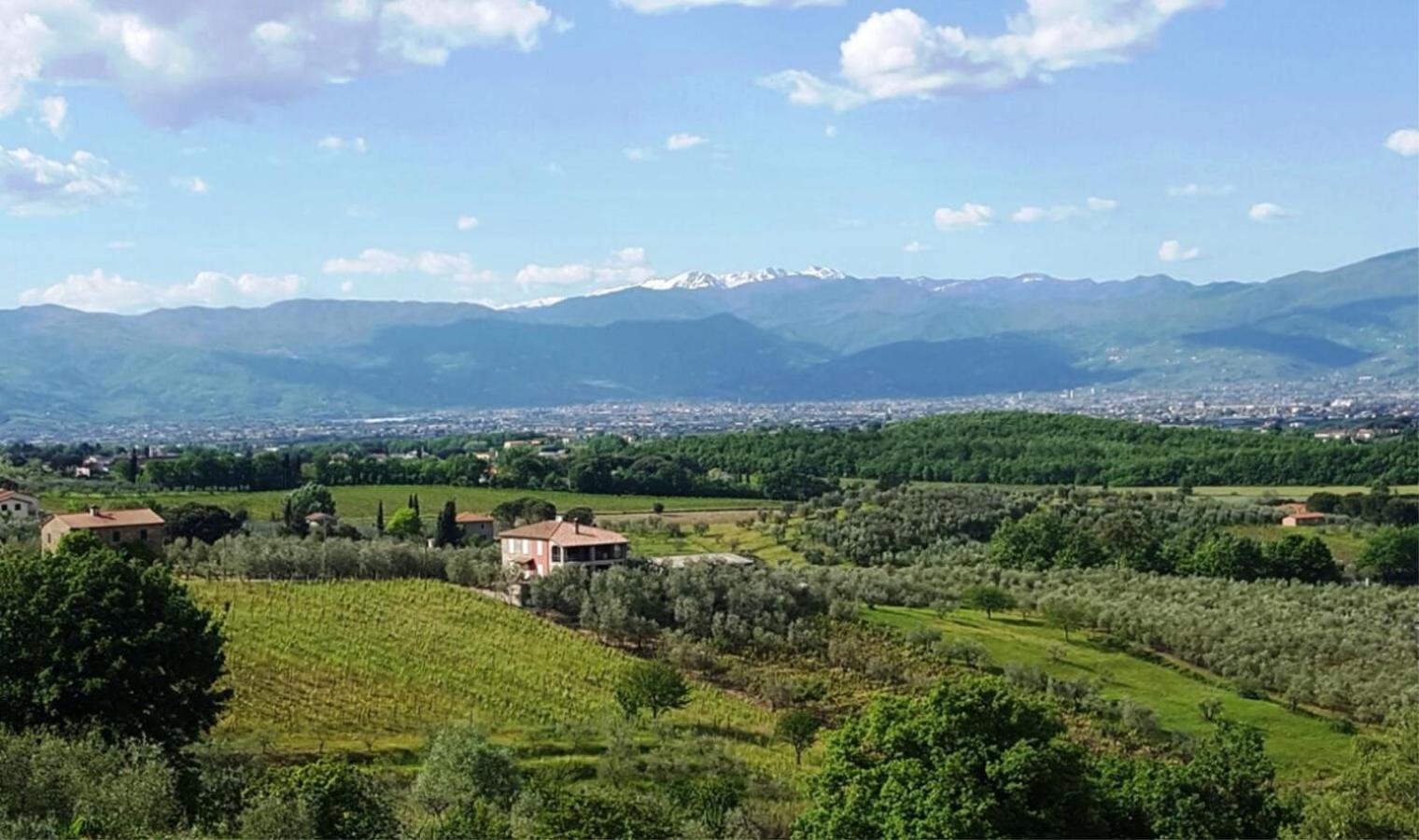 Casa Leonardo view 2