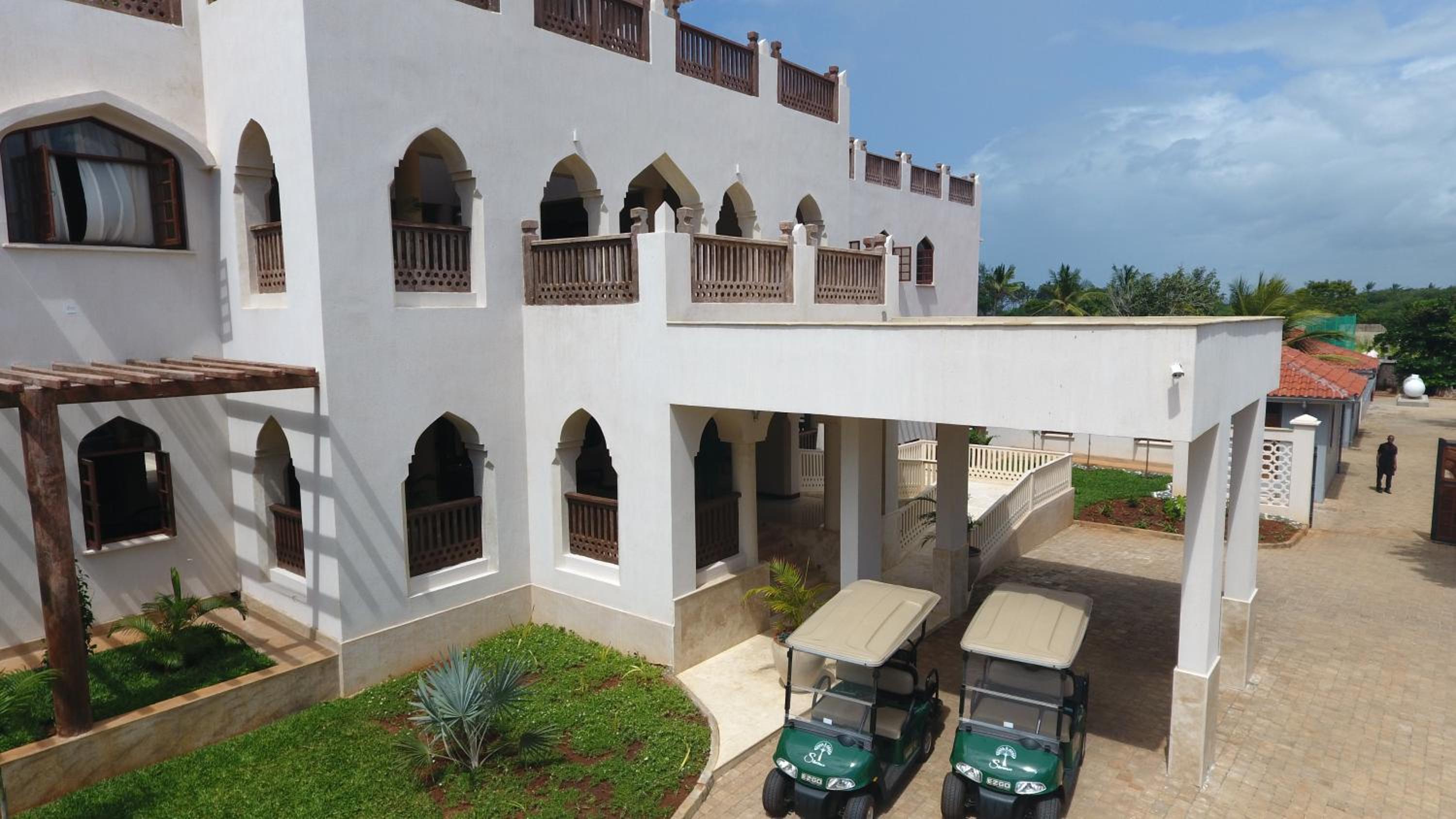 Silver Palm Spa & Resort