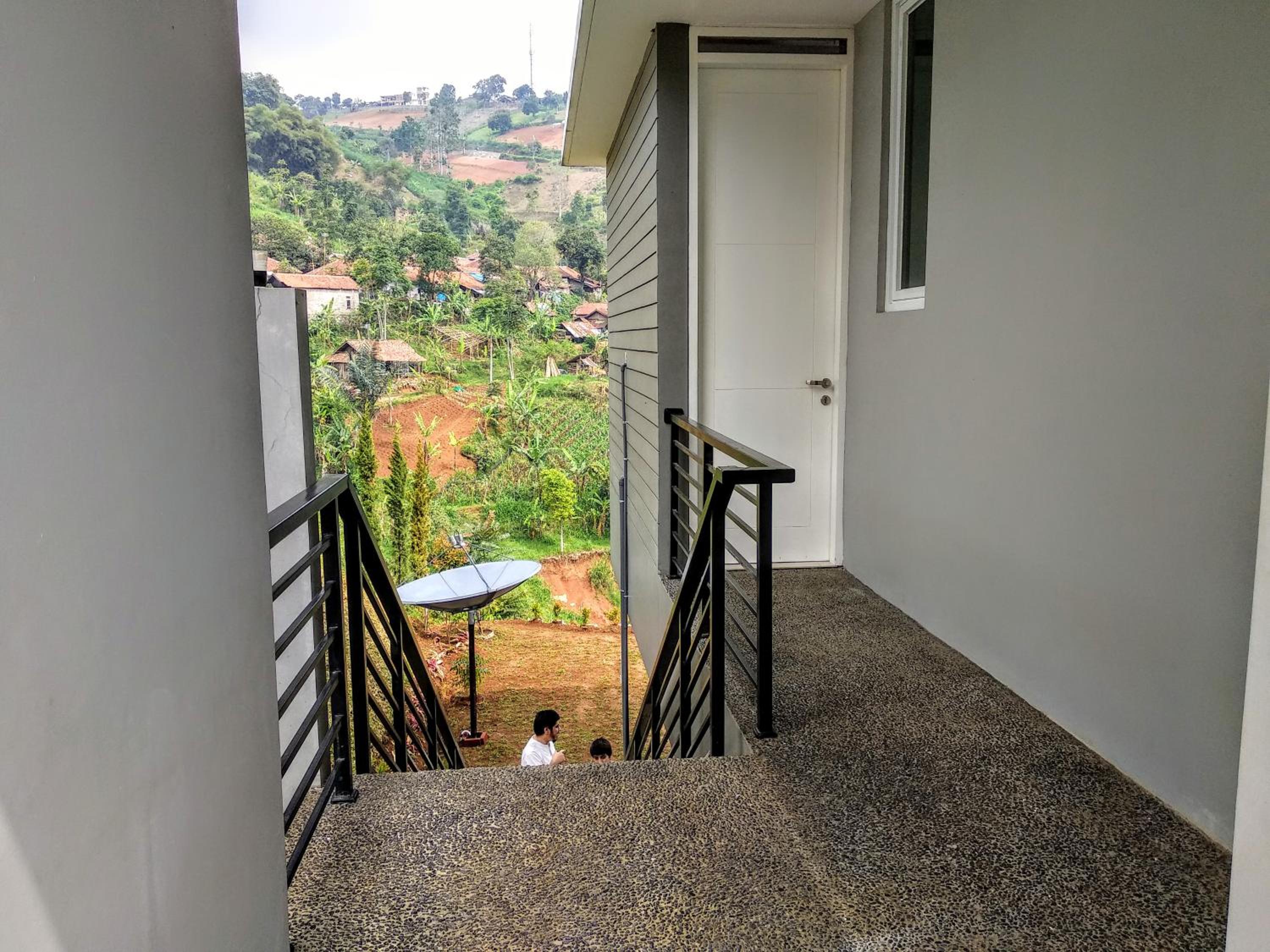 Rose Garden Villa view 2