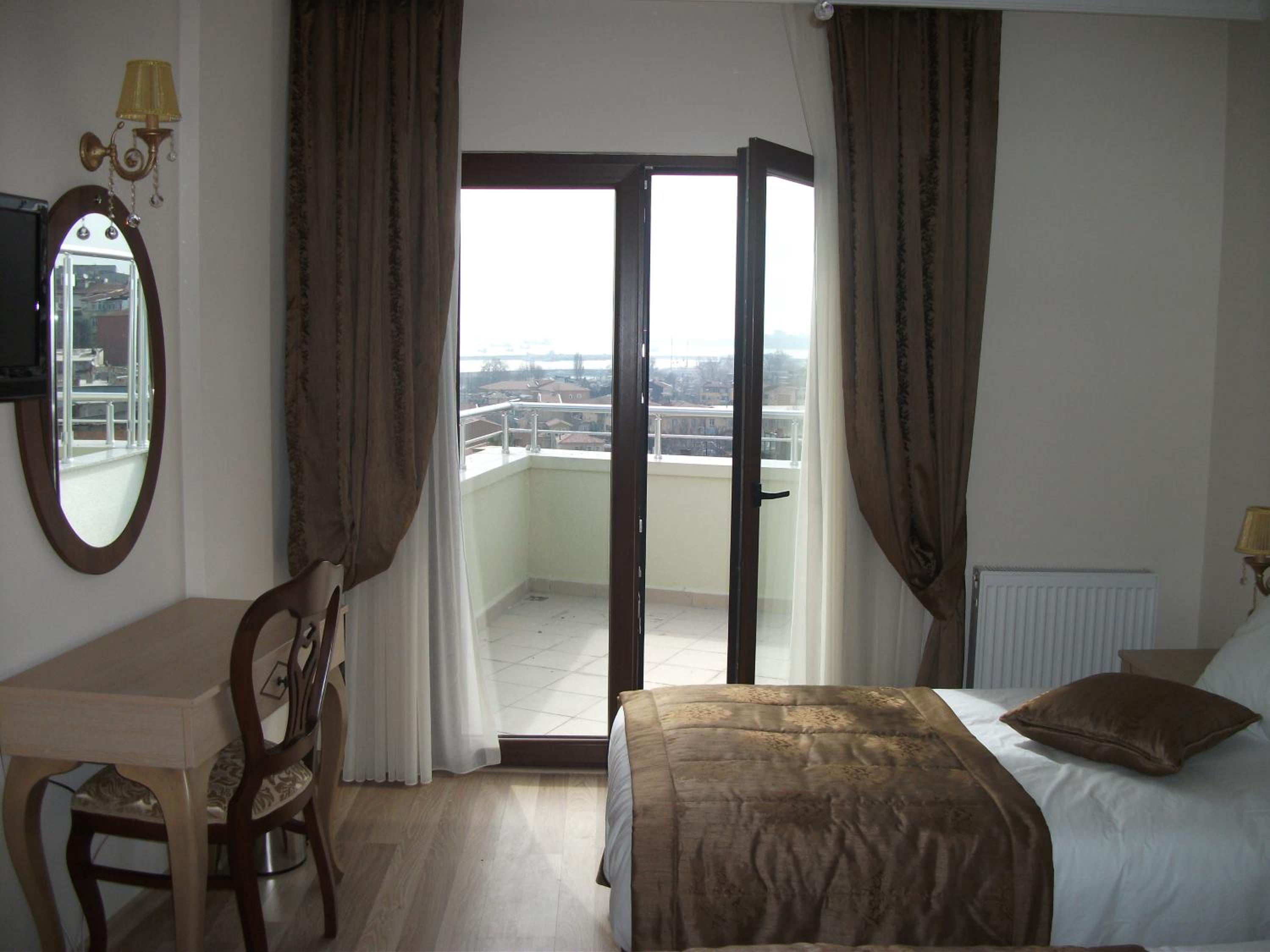 Sultan Palace Hotel - Image 6