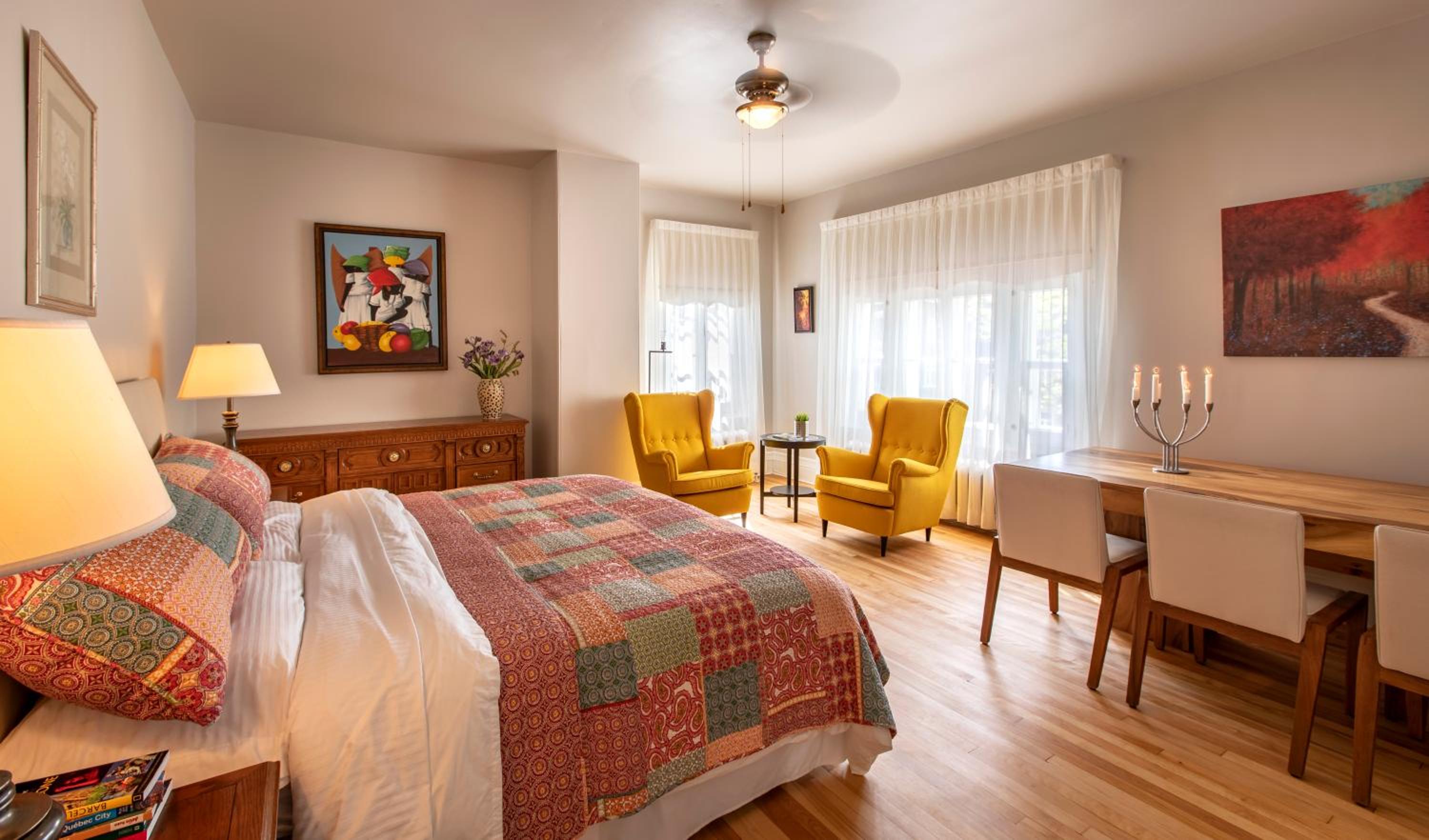 hotel room
