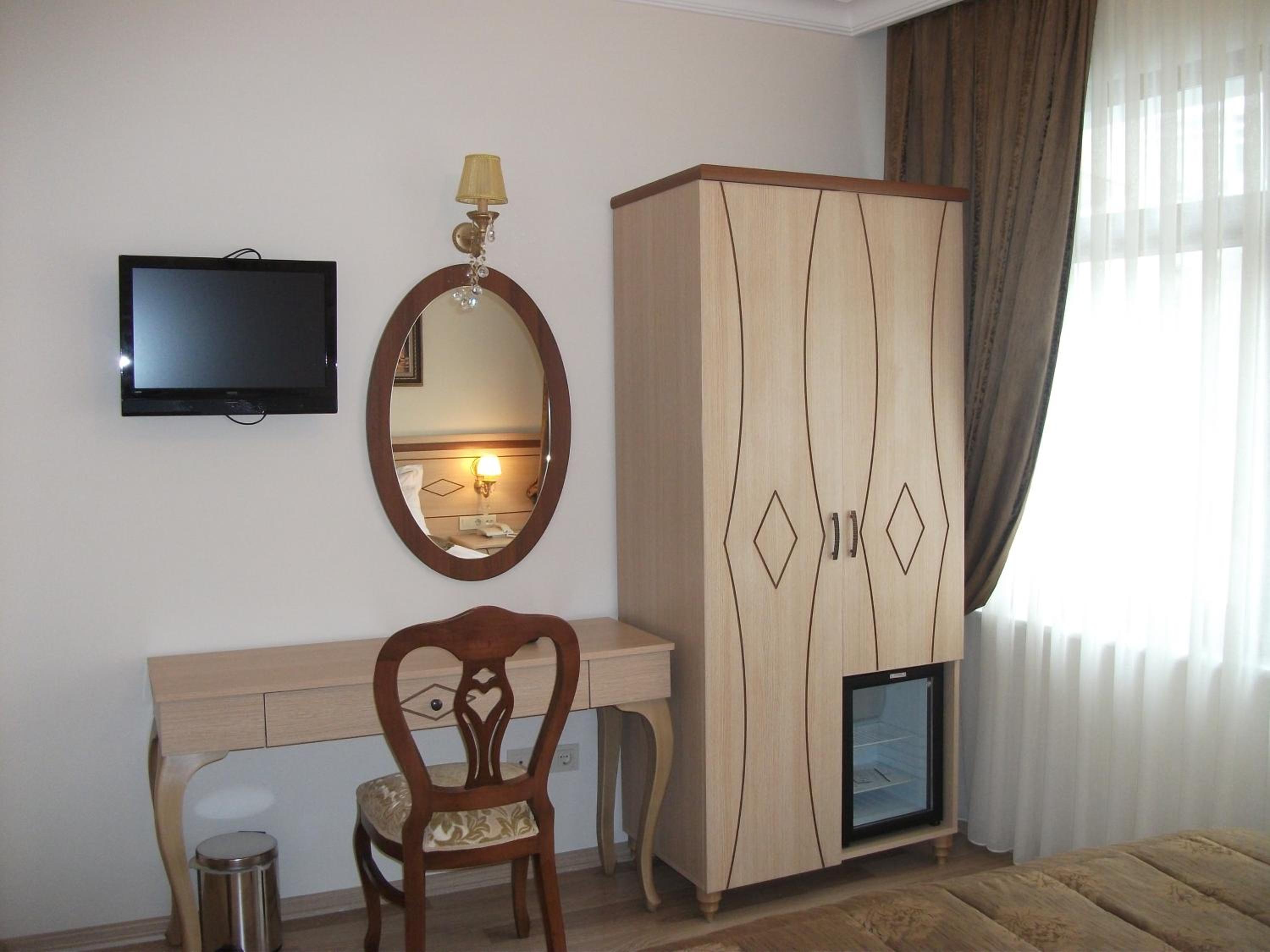 Sultan Palace Hotel - Image 13