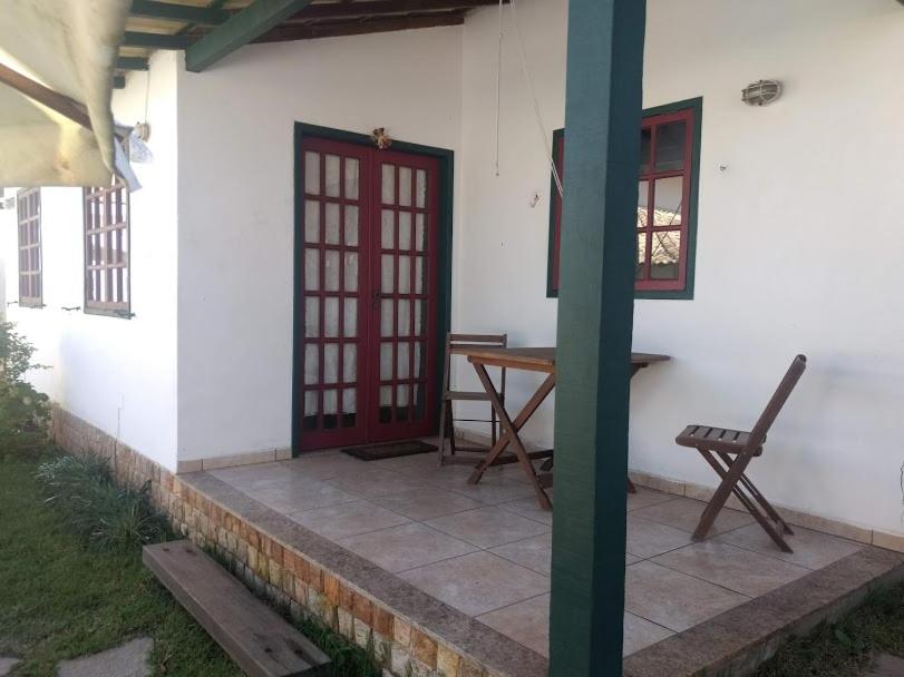 Refúgio Aconchegante no Peró Jardim Privativo Wi-Fi Ideal Casais Famílias e Home Office