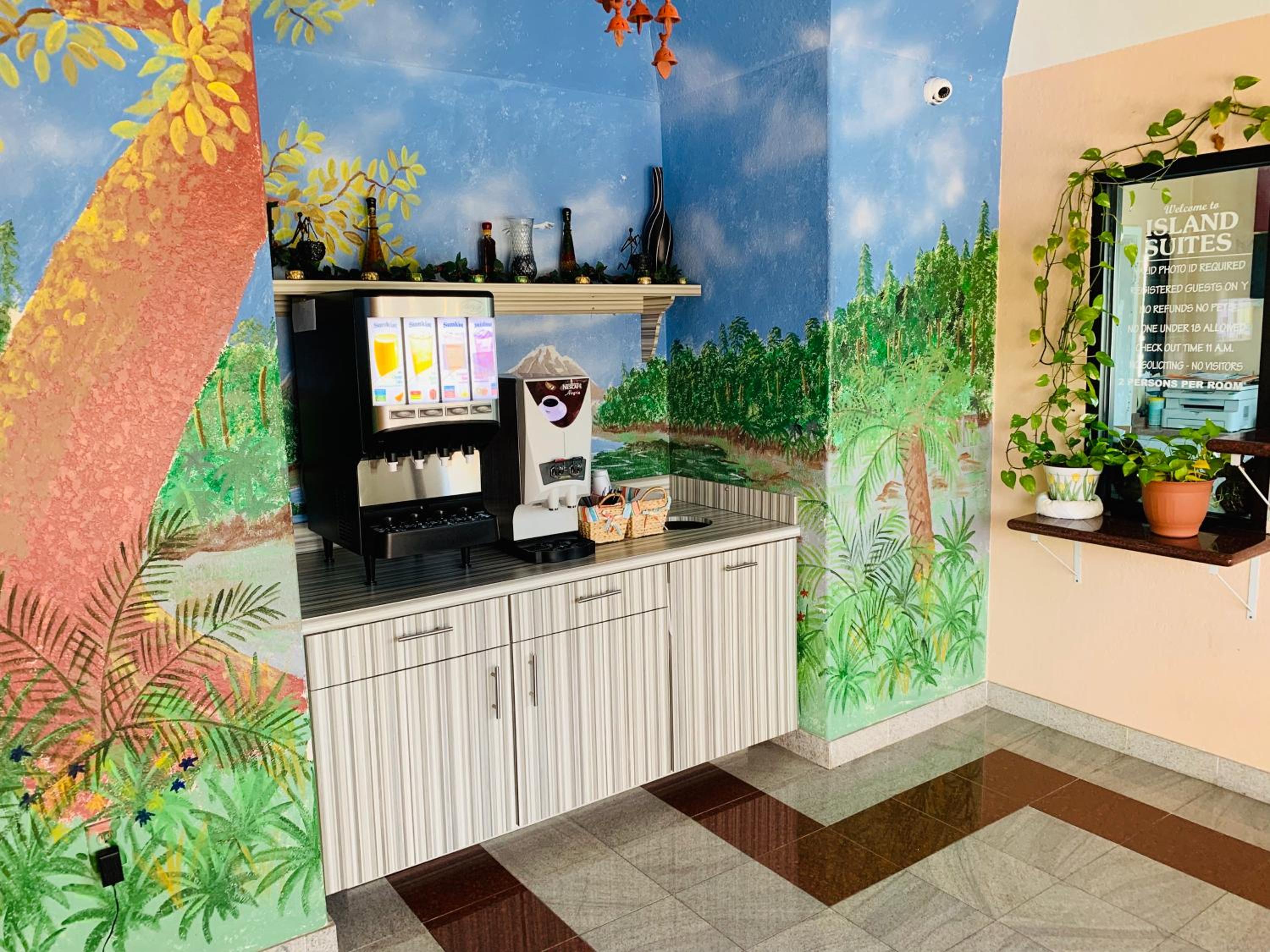 Island Suites Hobby Airport
