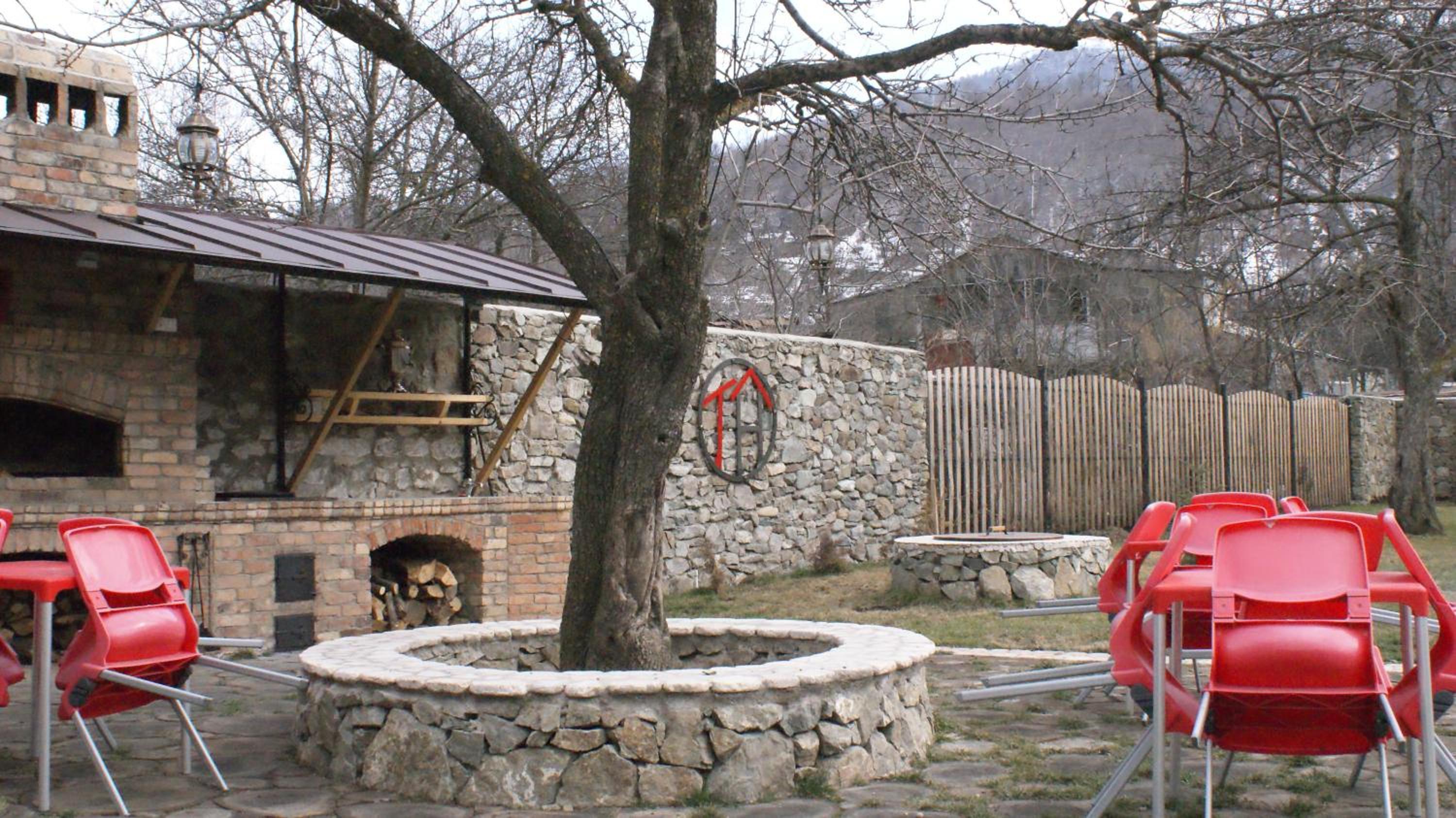 Takht House