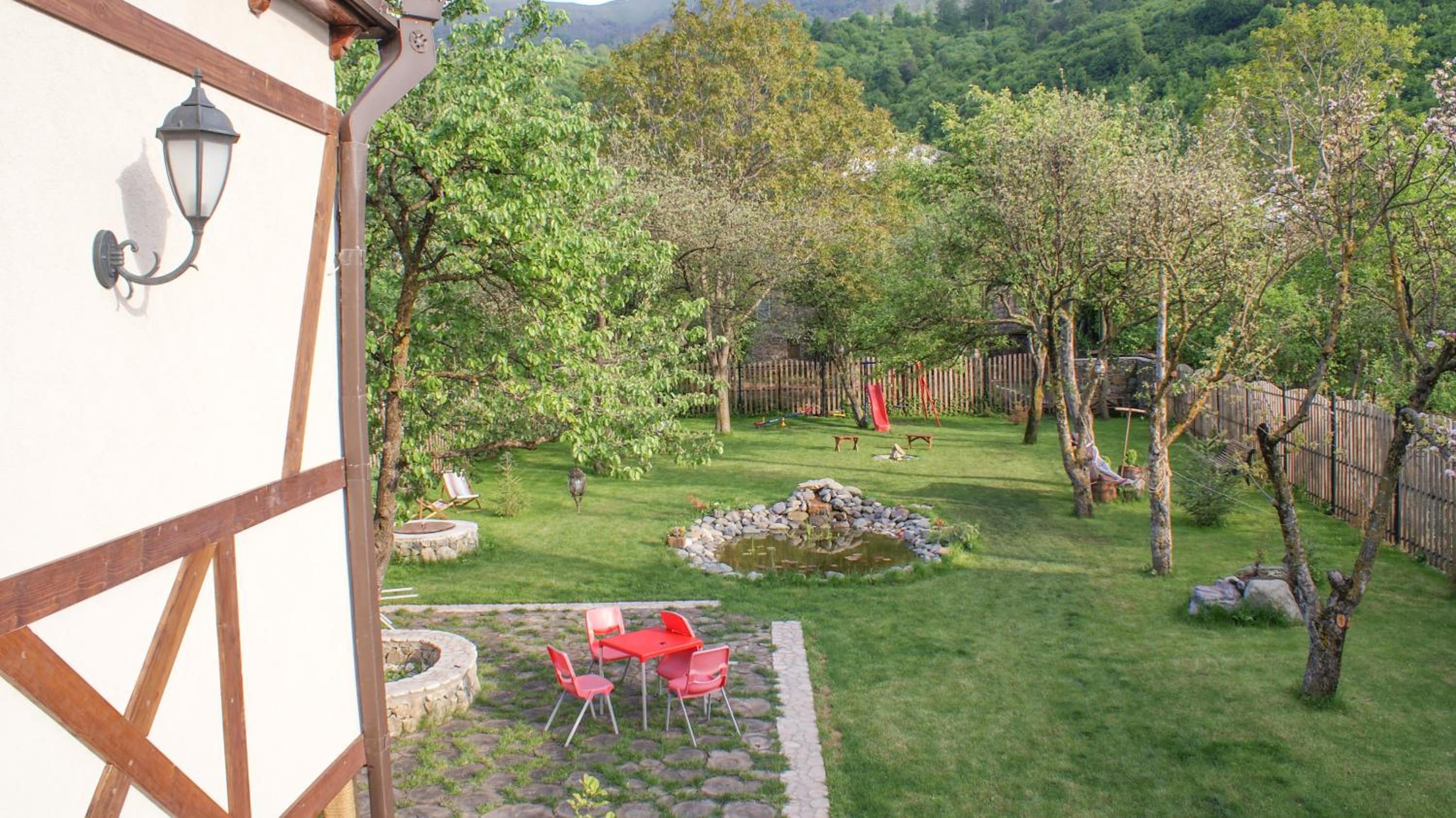 Takht House