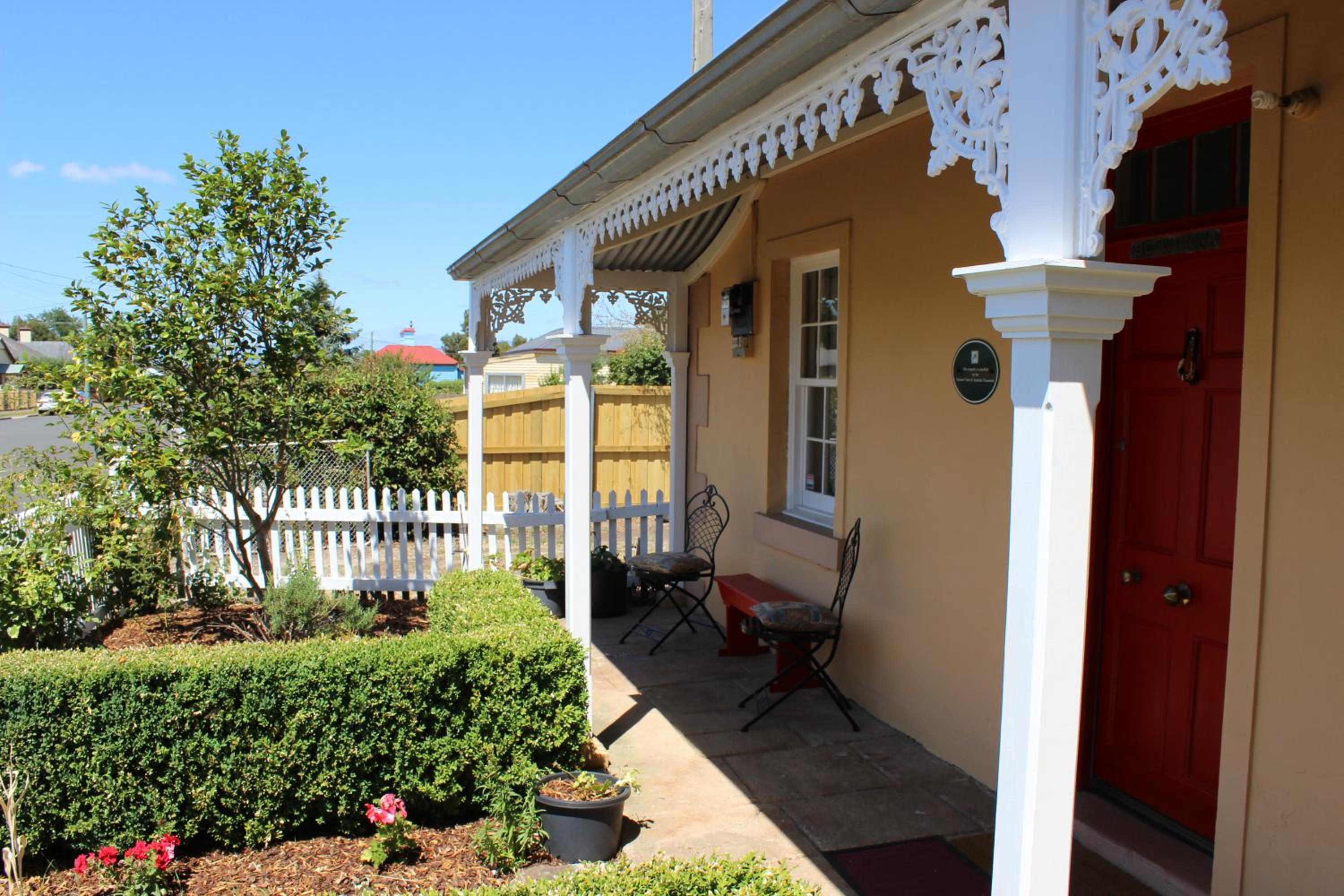Bellamona Cottage Longford
