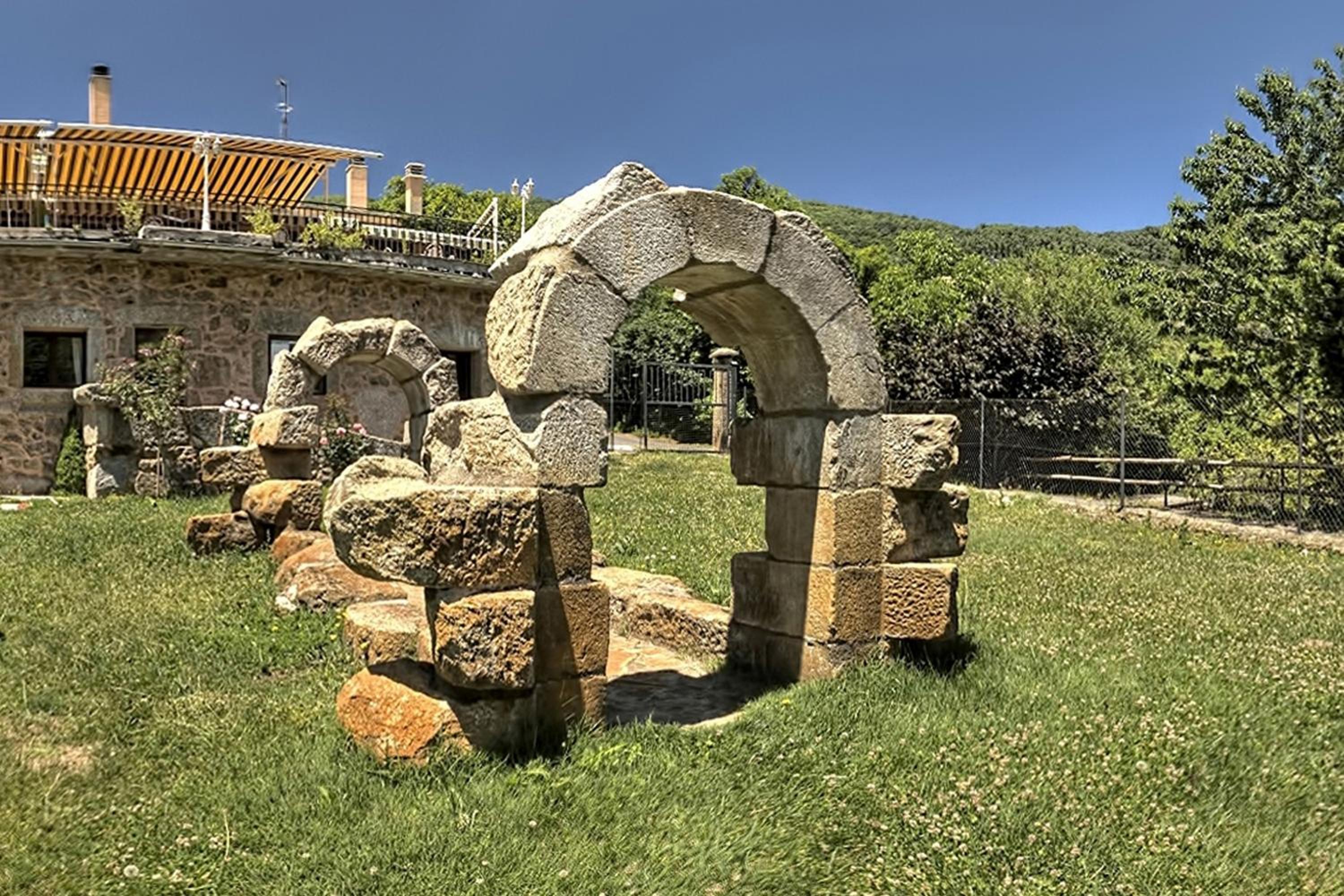 Photo 26