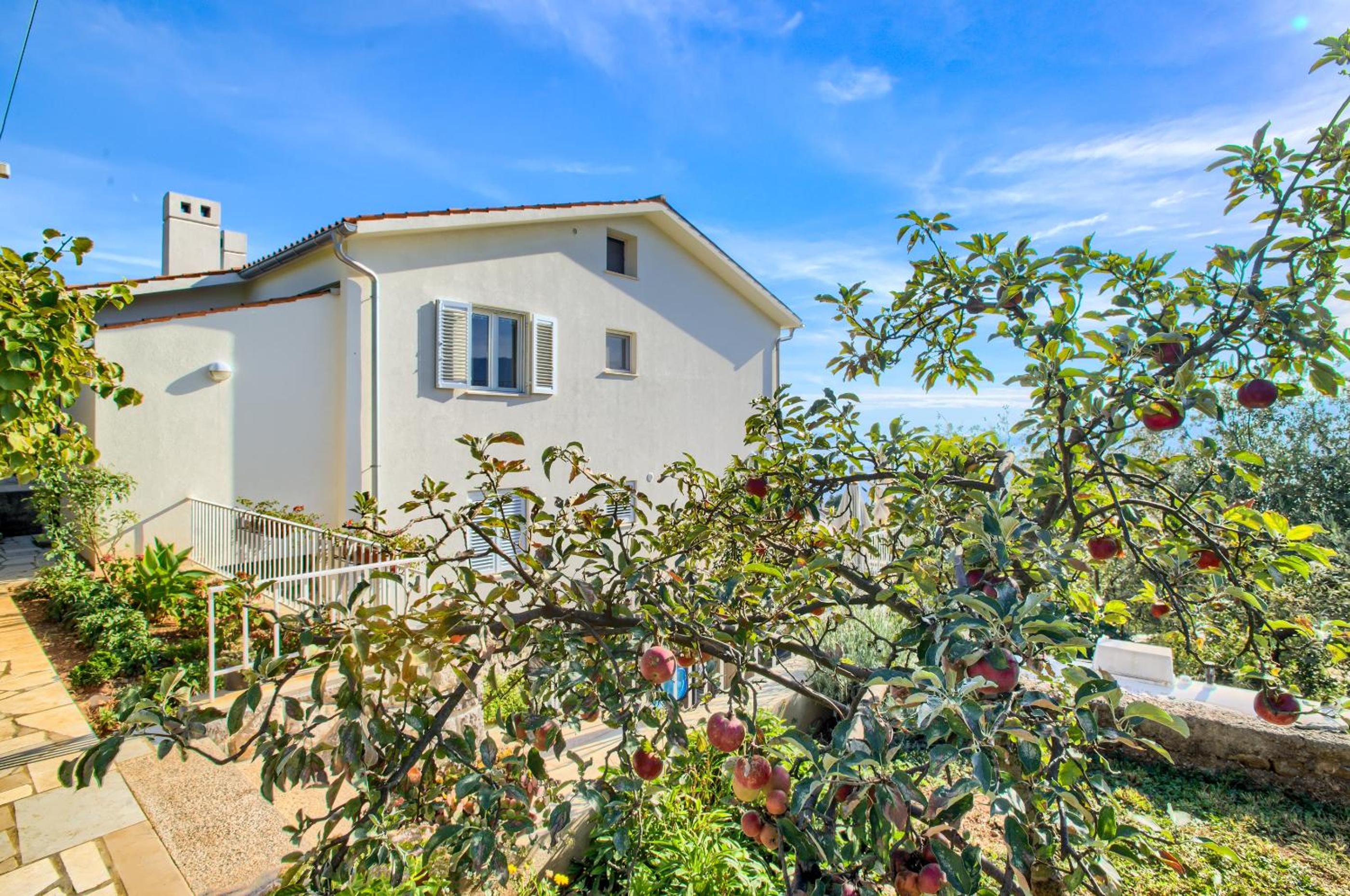 Hotel Apartments Frlan - Image 1