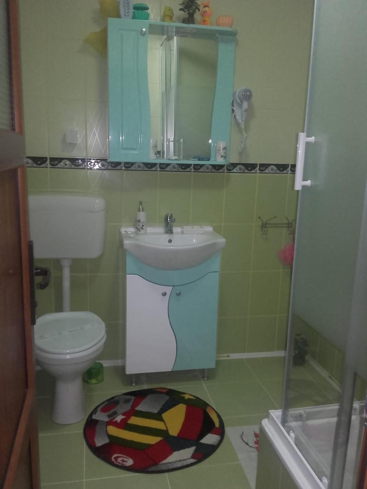 Photo 51