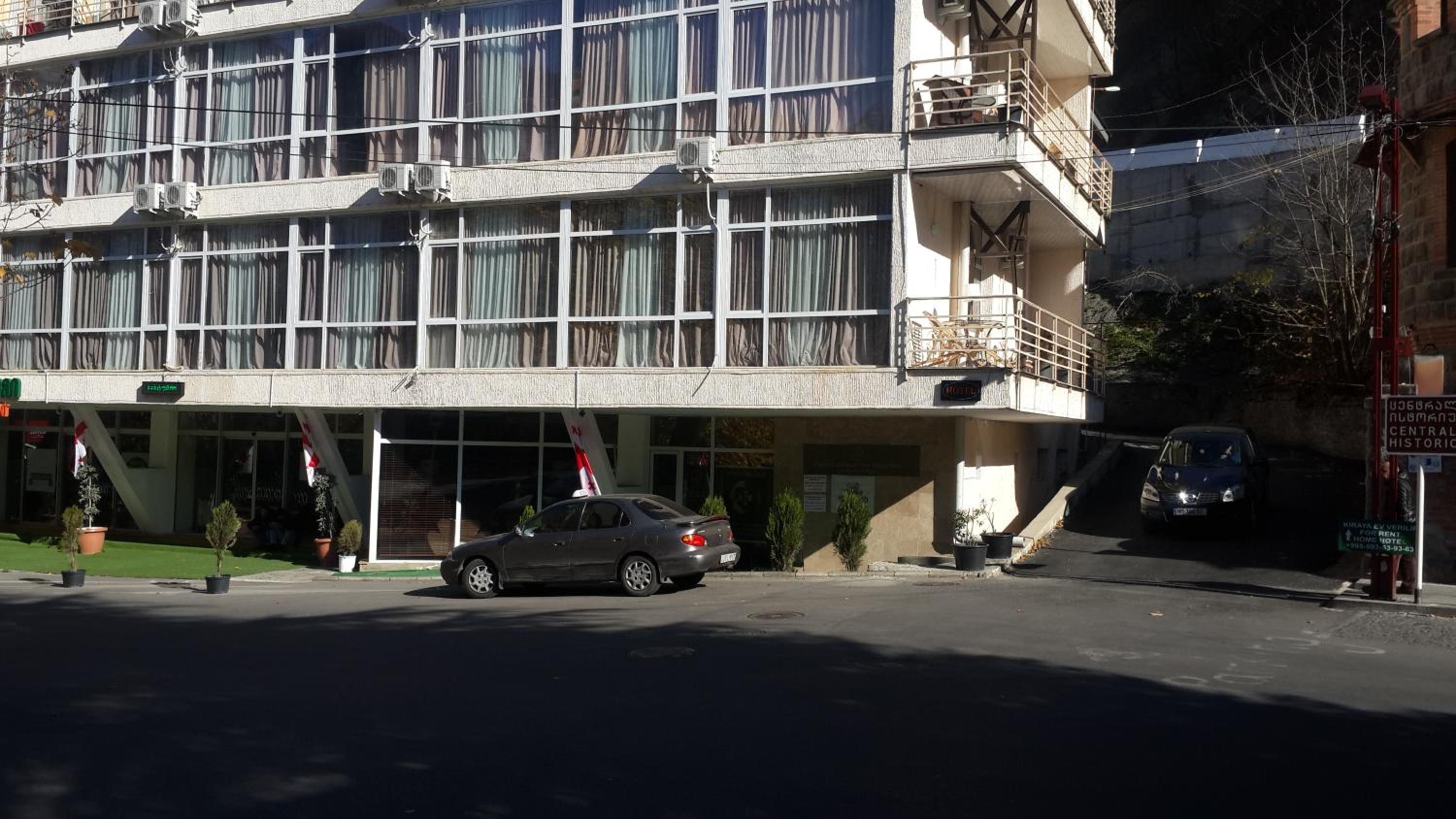 Nimako's Apartment view 5