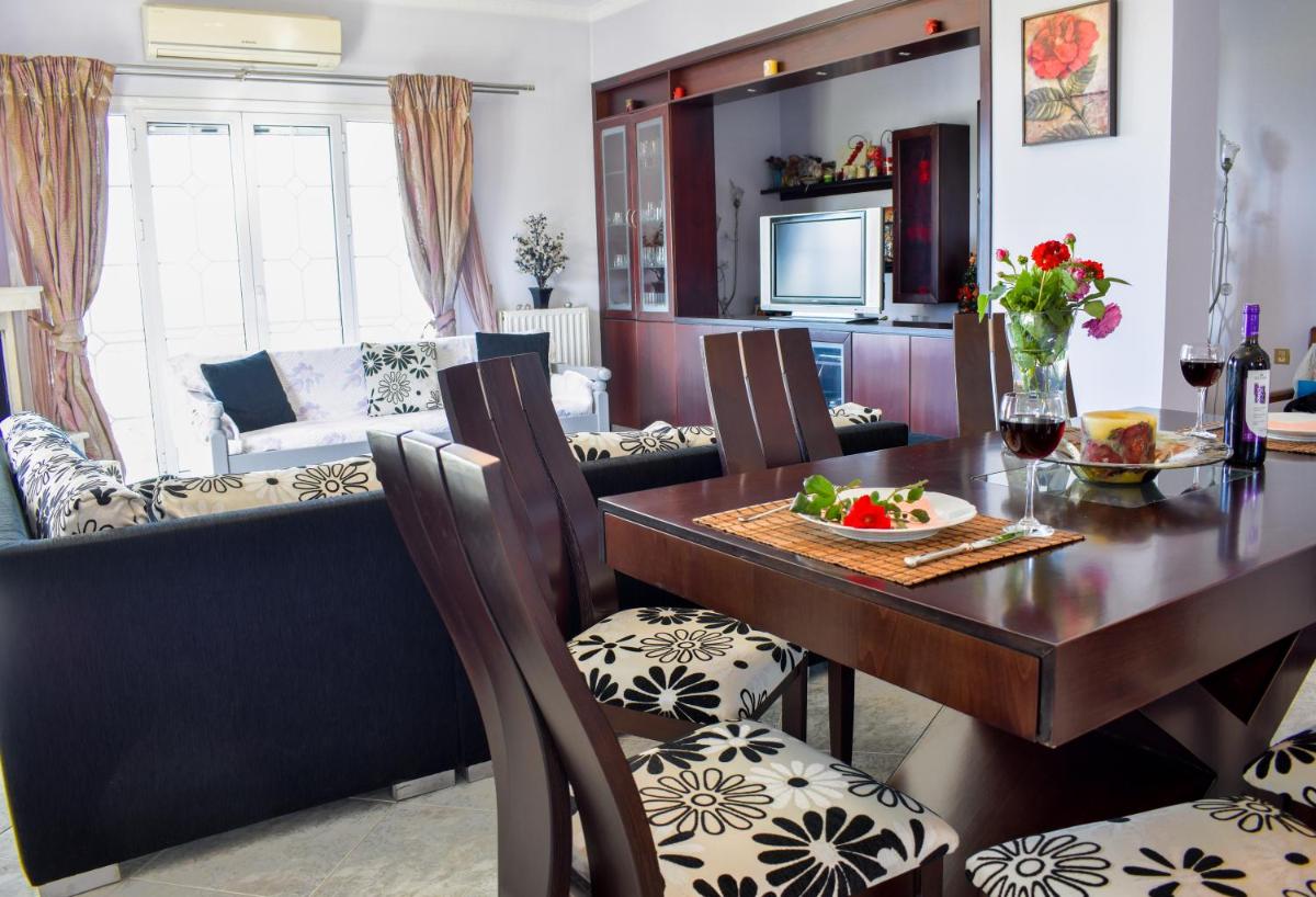 Anemos Holidays House