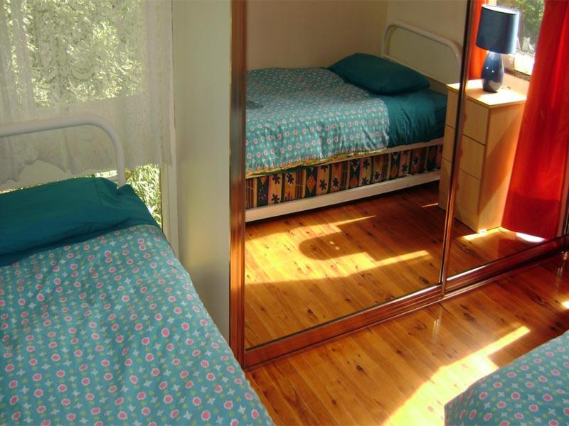 Accommodation Sydney North - Forestville 4 bedroom 2 bathroom Pet Friendly House