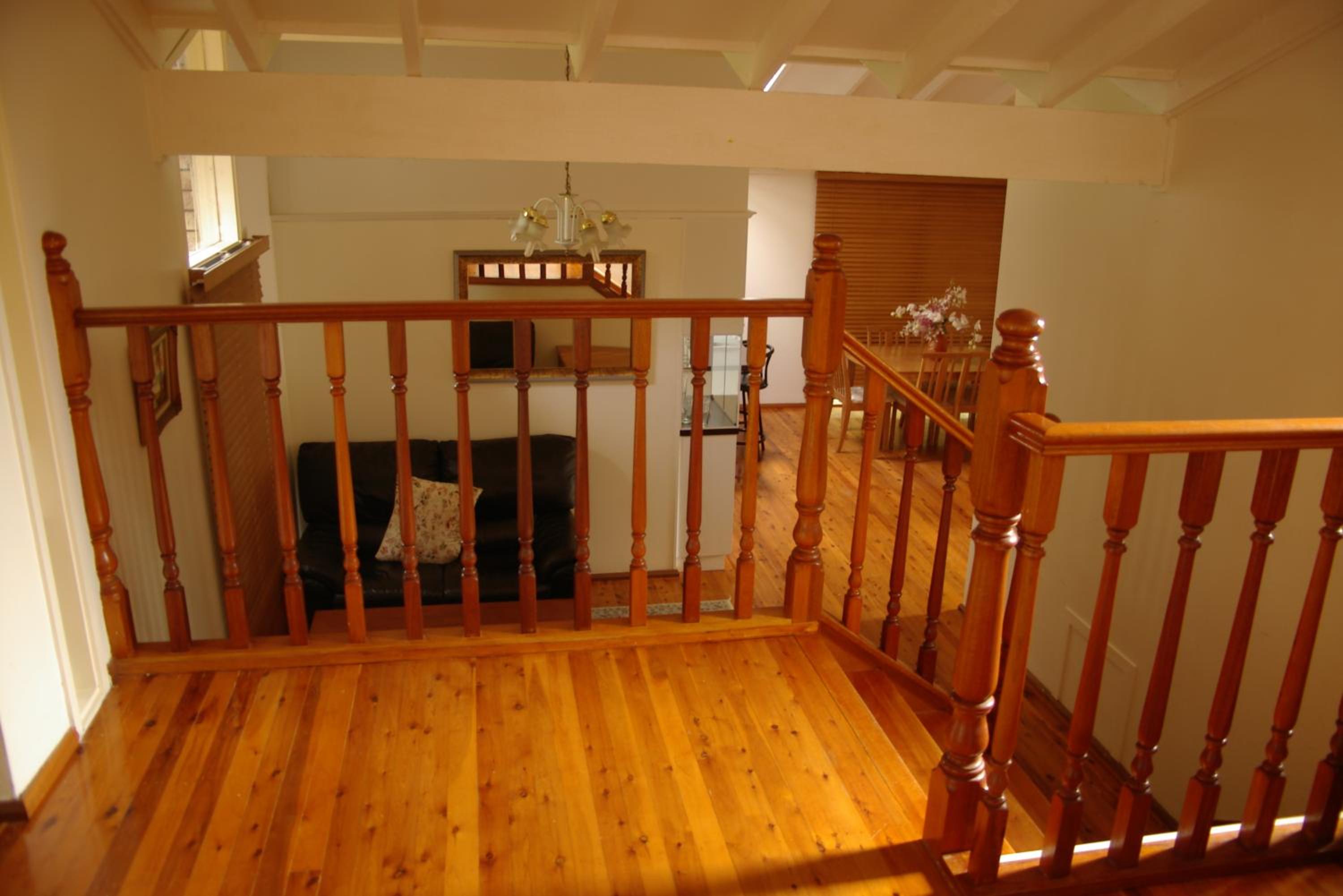 Accommodation Sydney North - Forestville 4 bedroom 2 bathroom Pet Friendly House