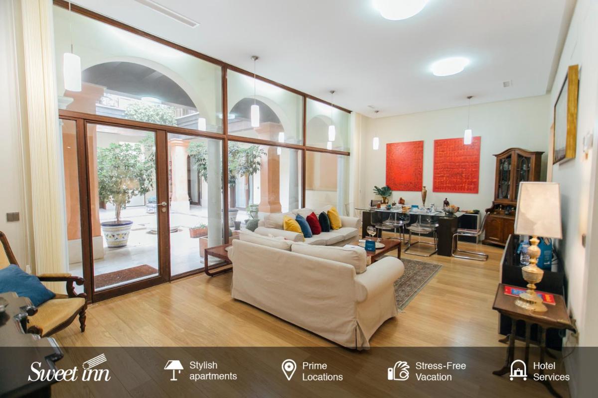Alameda de Hercules Apartment view 2