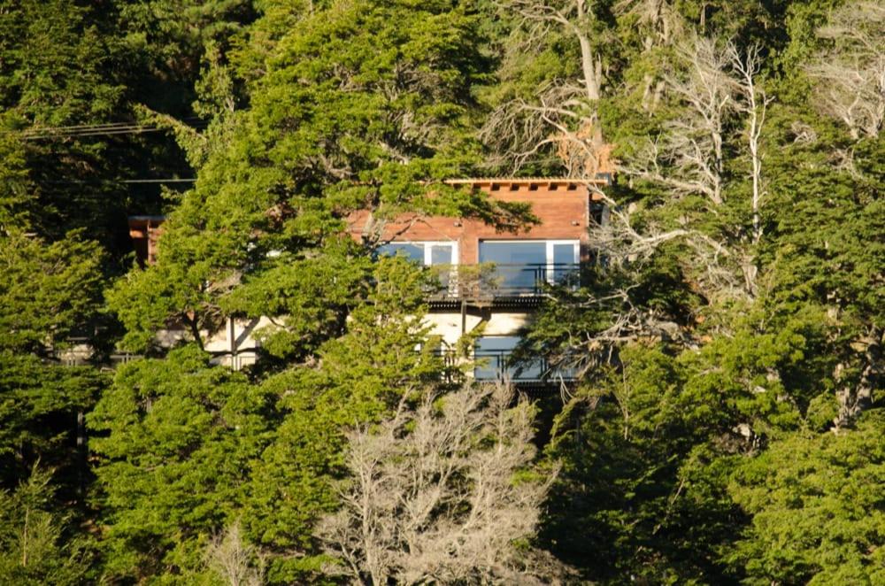 Albanta casa con costa en Bariloche