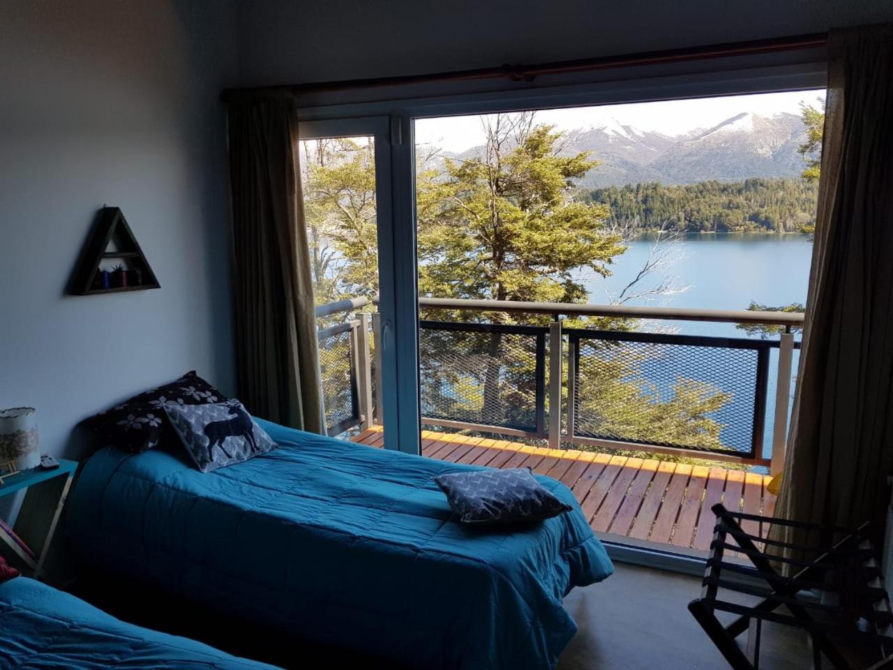 Albanta casa con costa en Bariloche