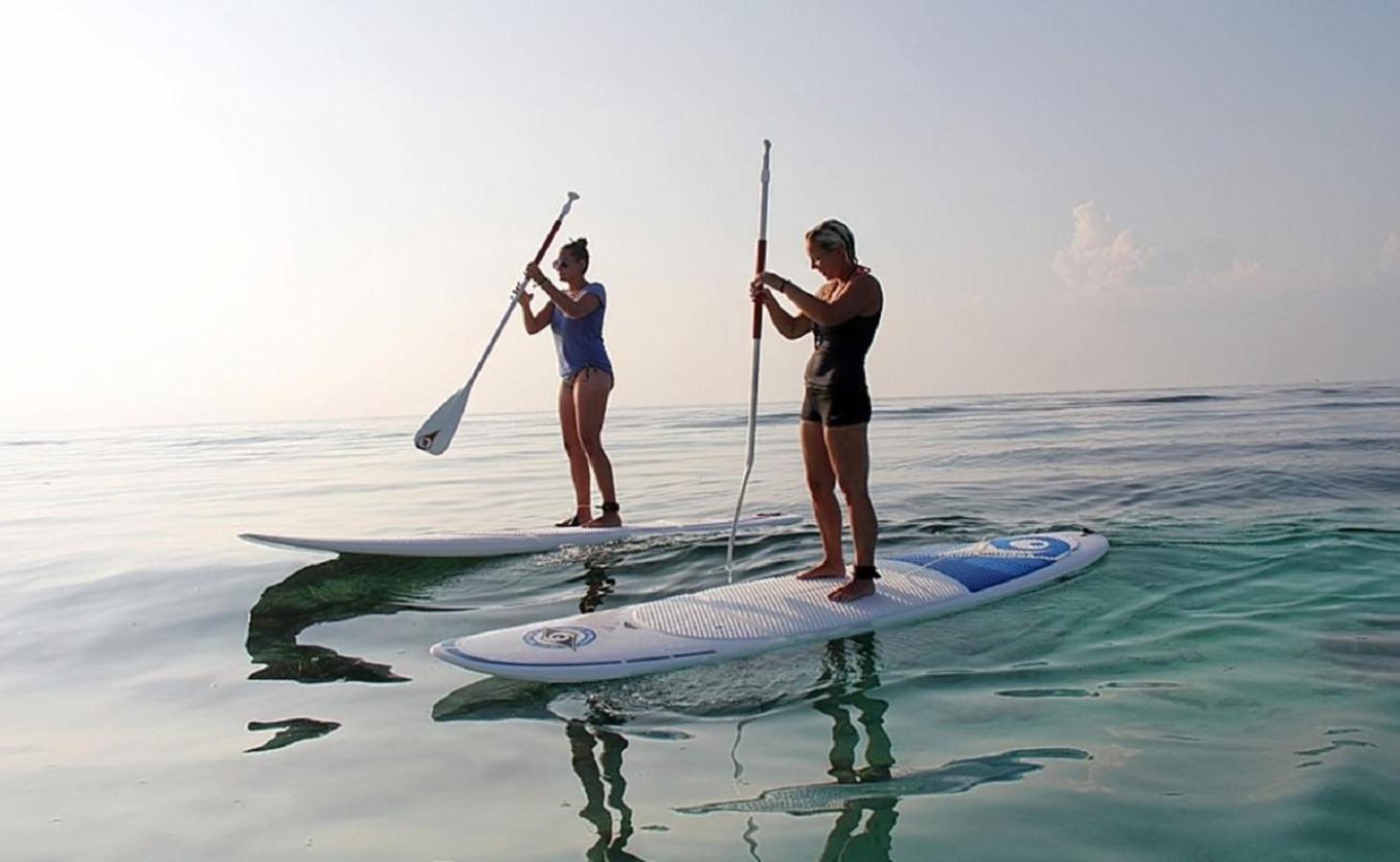 Batuta Maldives Surf View