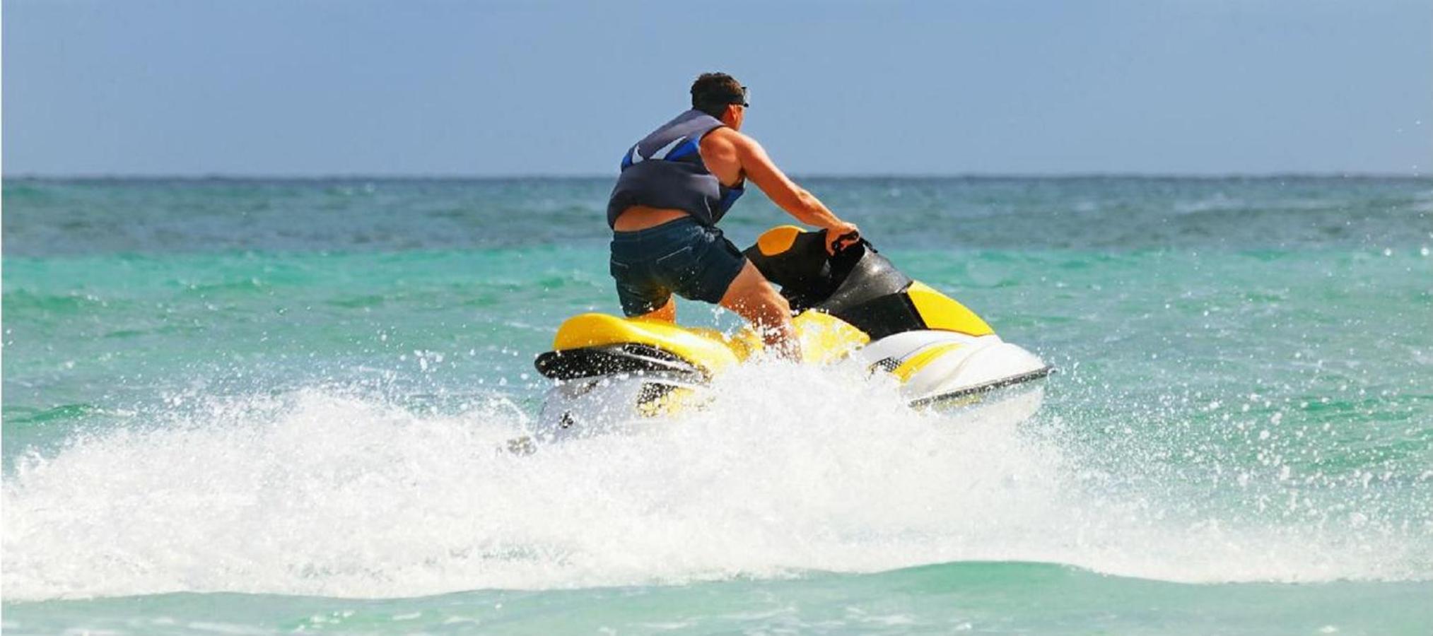 Batuta Maldives Surf View